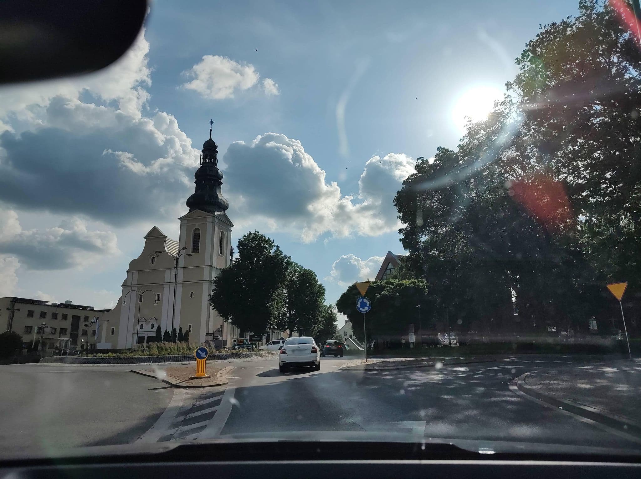 Street view near Smolarnia HoKlubowo-Konferencyjny - Recepcja Trzcianka, Trzcianka — © wozder (CC BY-SA · Mapillary)