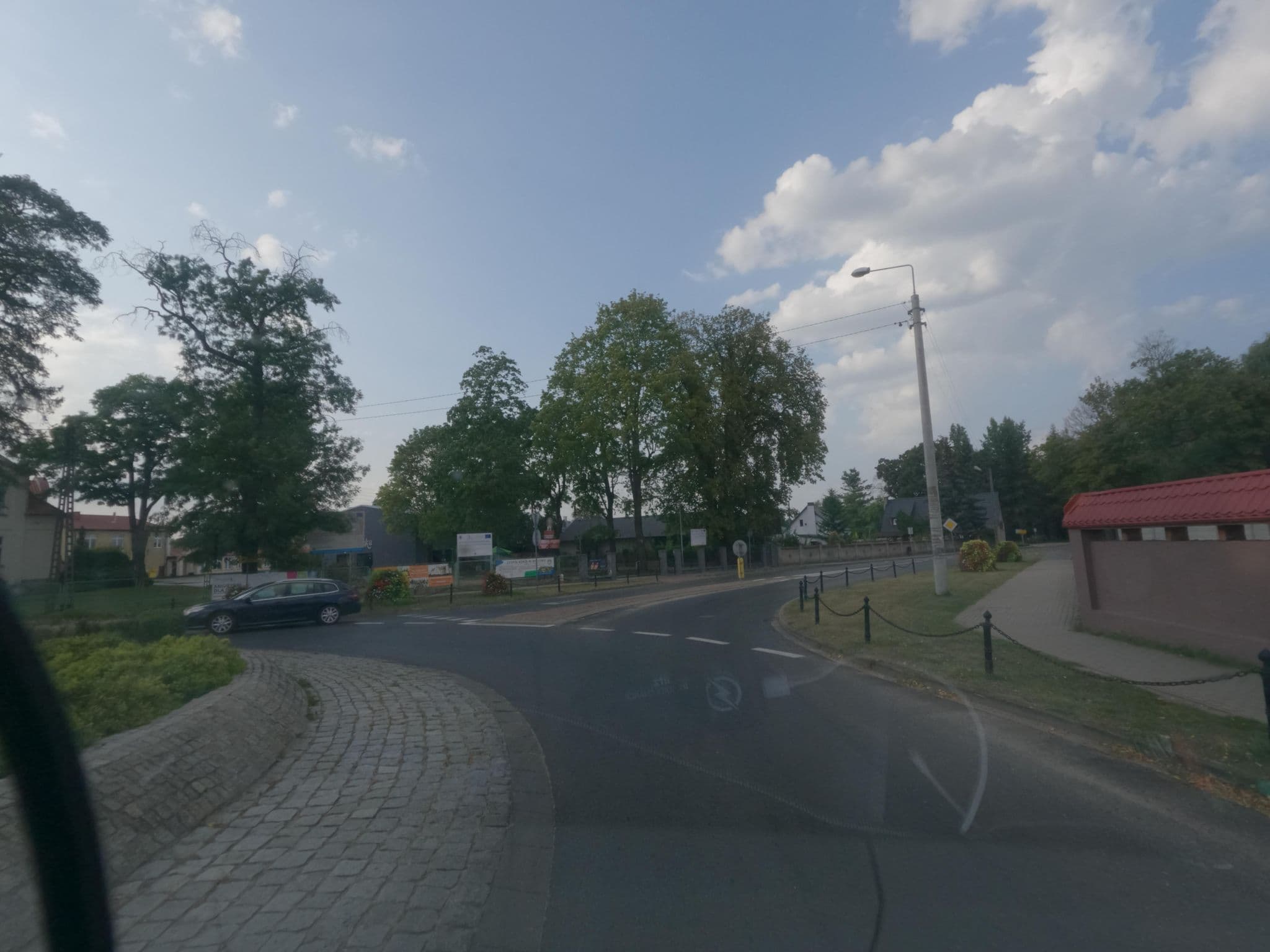 Street view near Hotel, Wieleń — © masterofnoroad (CC BY-SA · Mapillary)