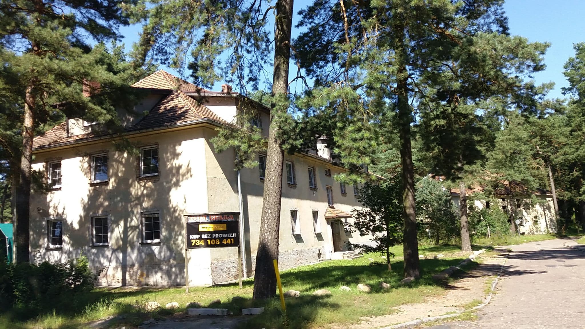 Street view near Jomir Jolanta Karwowska, Borne Sulinowo — © czadzik (CC BY-SA · Mapillary)