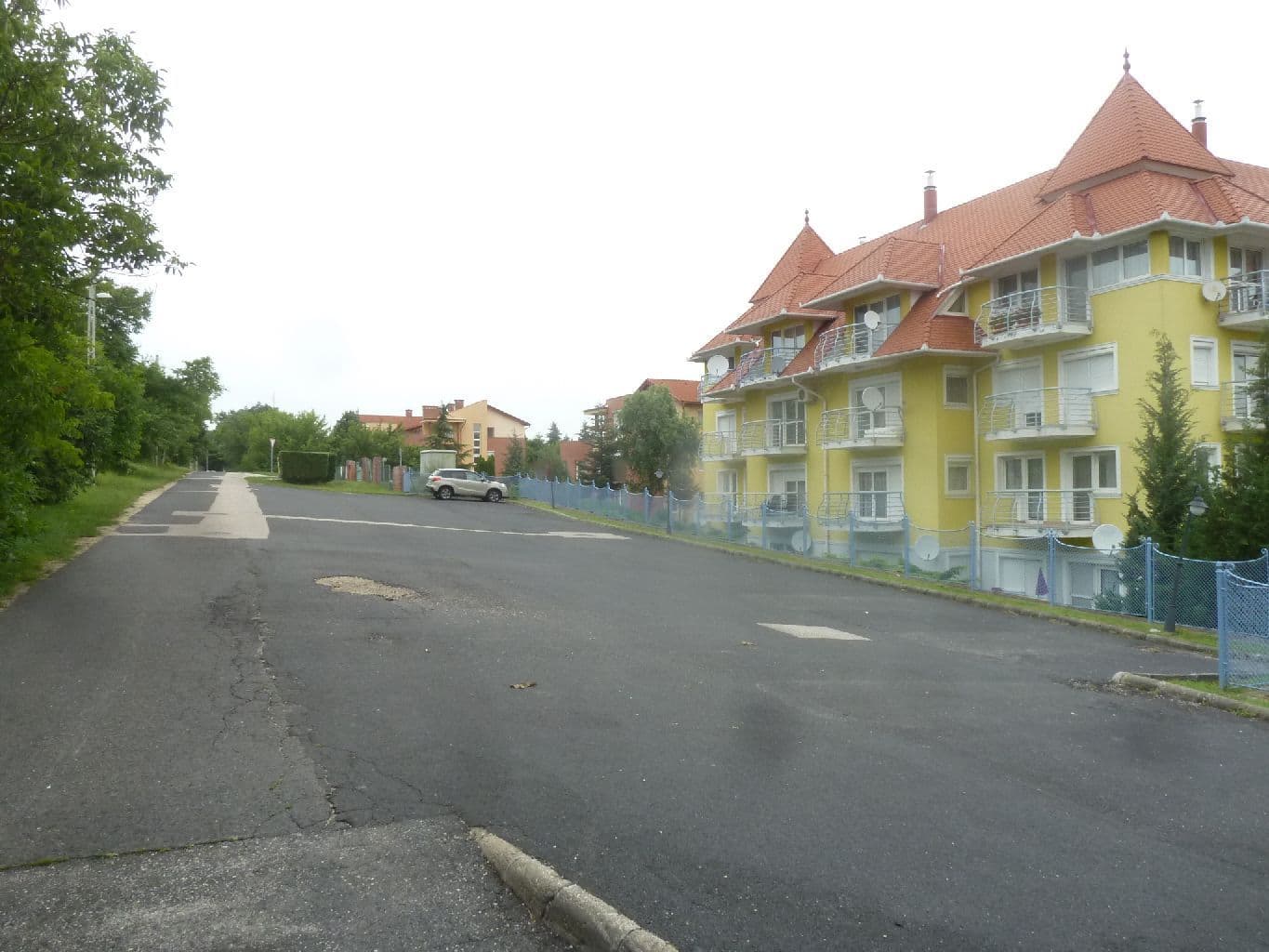 Street view near Lila és Limetta apartmanok, Hévíz — © izsolt (CC BY-SA · Mapillary)