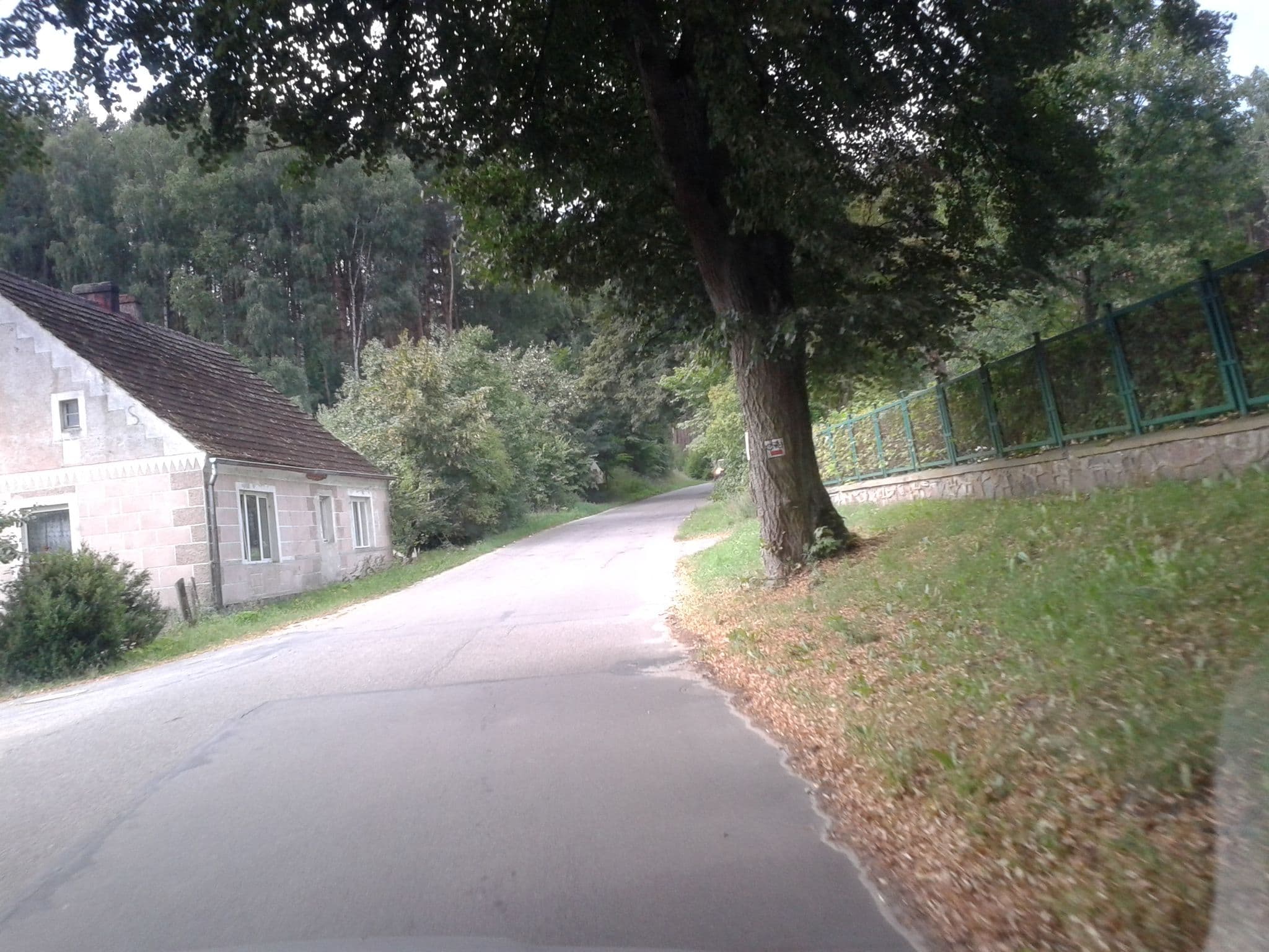 Street view near Pensjonat Kowalski, Łubowo — © seba020 (CC BY-SA · Mapillary)