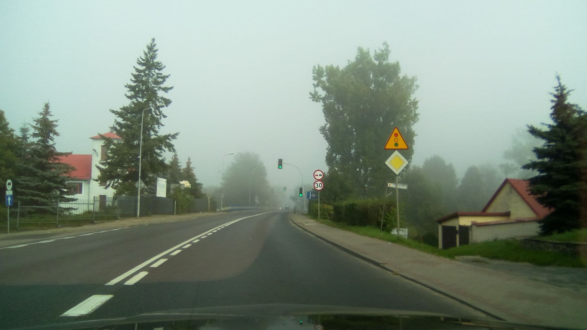 Street view near "Emilian" Pokoje Gościnne Włodzimierz Mendyk, Ujście — © and987 (CC BY-SA · Mapillary)