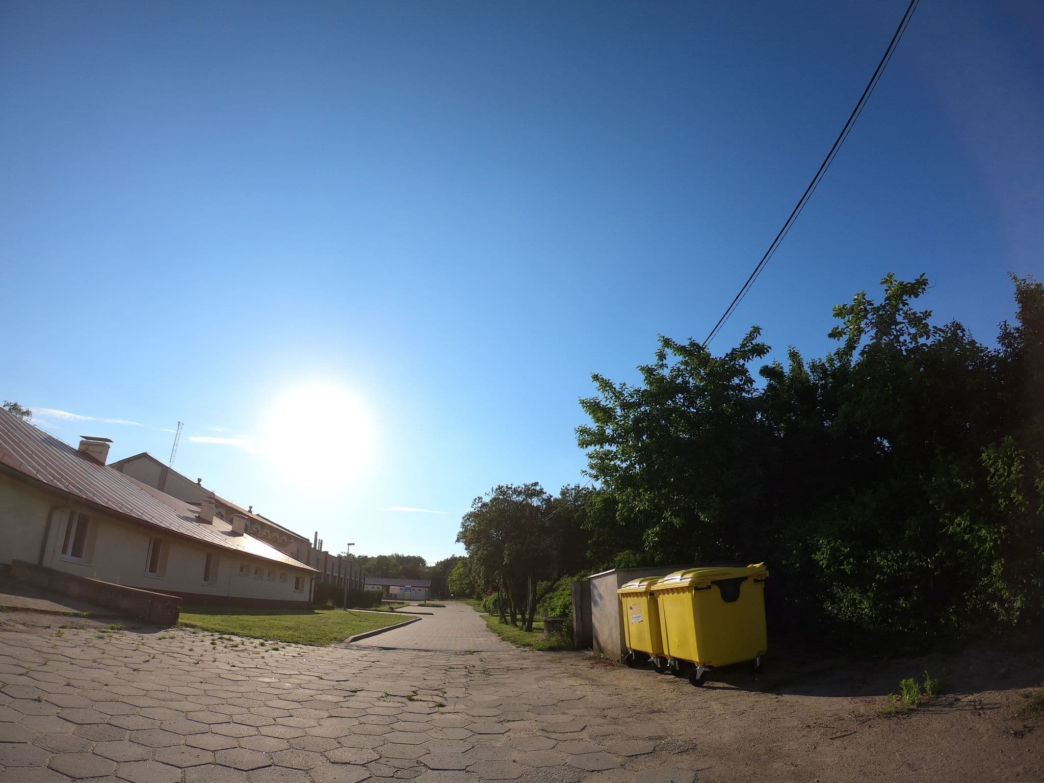 Street view near Pokoje w Bydgoszczy, Żołędowo — © richlv (CC BY-SA · Mapillary)