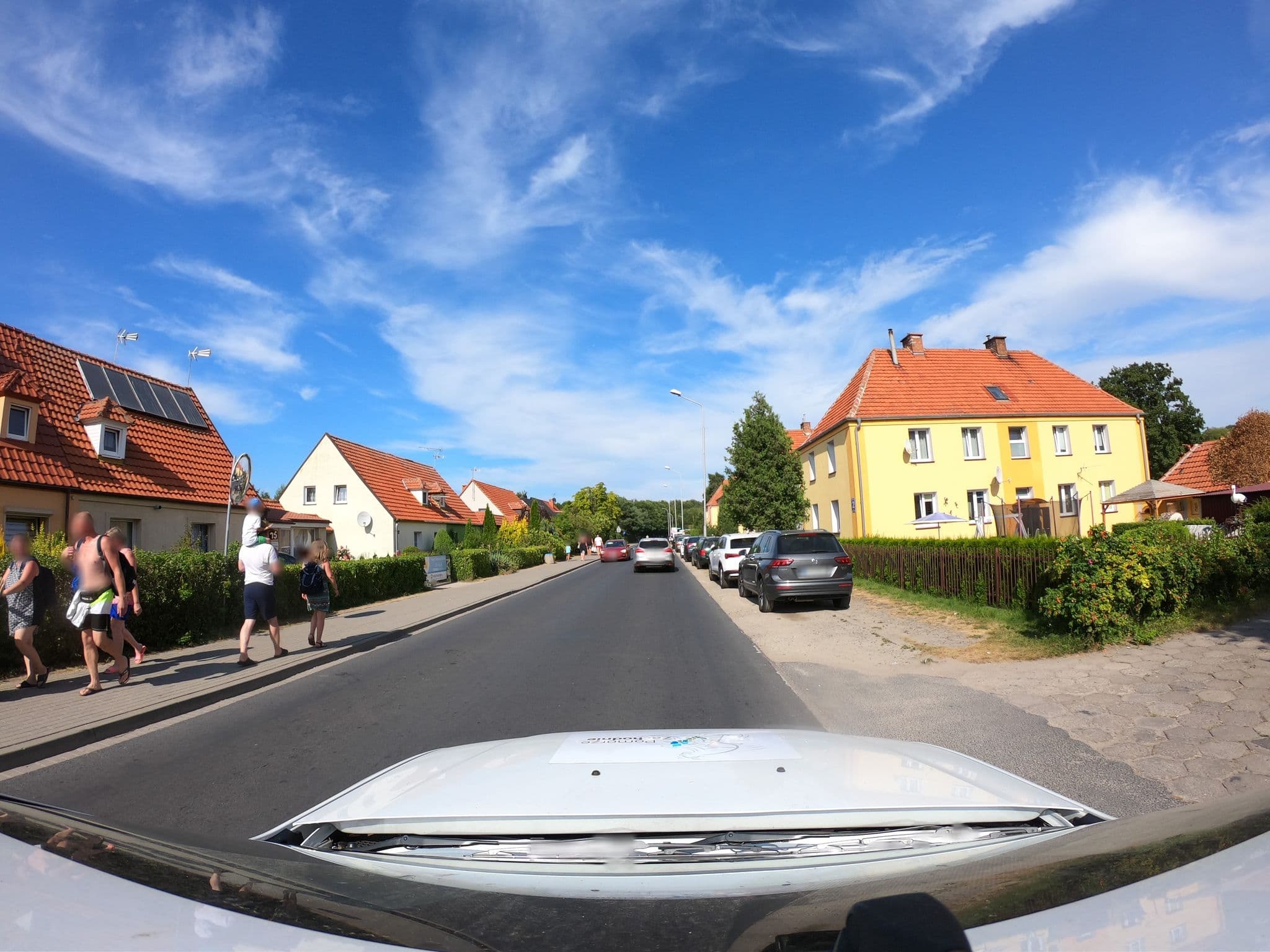Street view near "Blue Sky" Apartamenty, Mielno — © masterofnoroad (CC BY-SA · Mapillary)