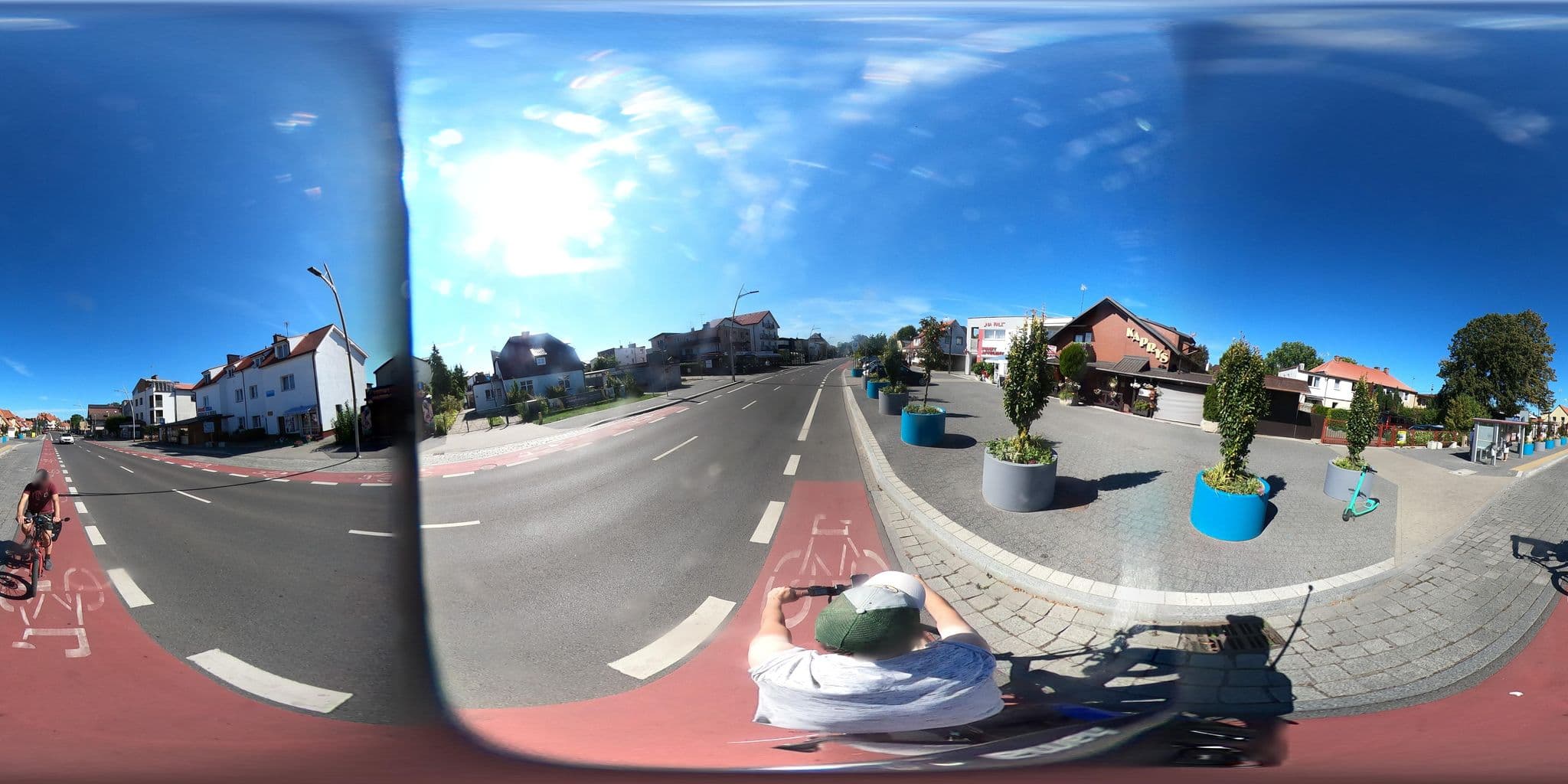 Street view near Delfin. Pensjonat. Szpakiewicz I., Mielno — © Ameba (CC BY-SA · Mapillary)