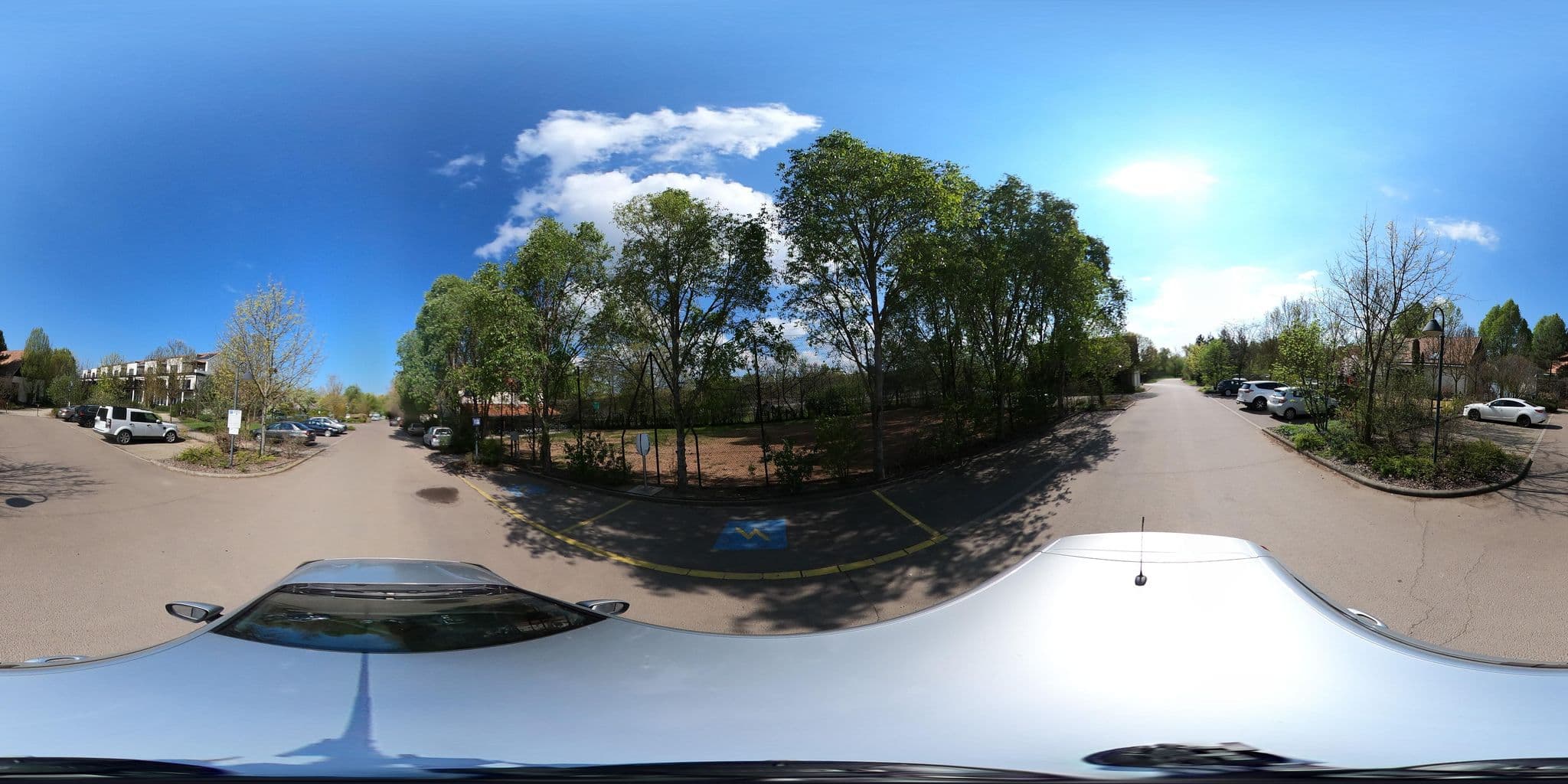 Street view near 7-8. apartman, Tiszafüred — © vst (CC BY-SA · Mapillary)