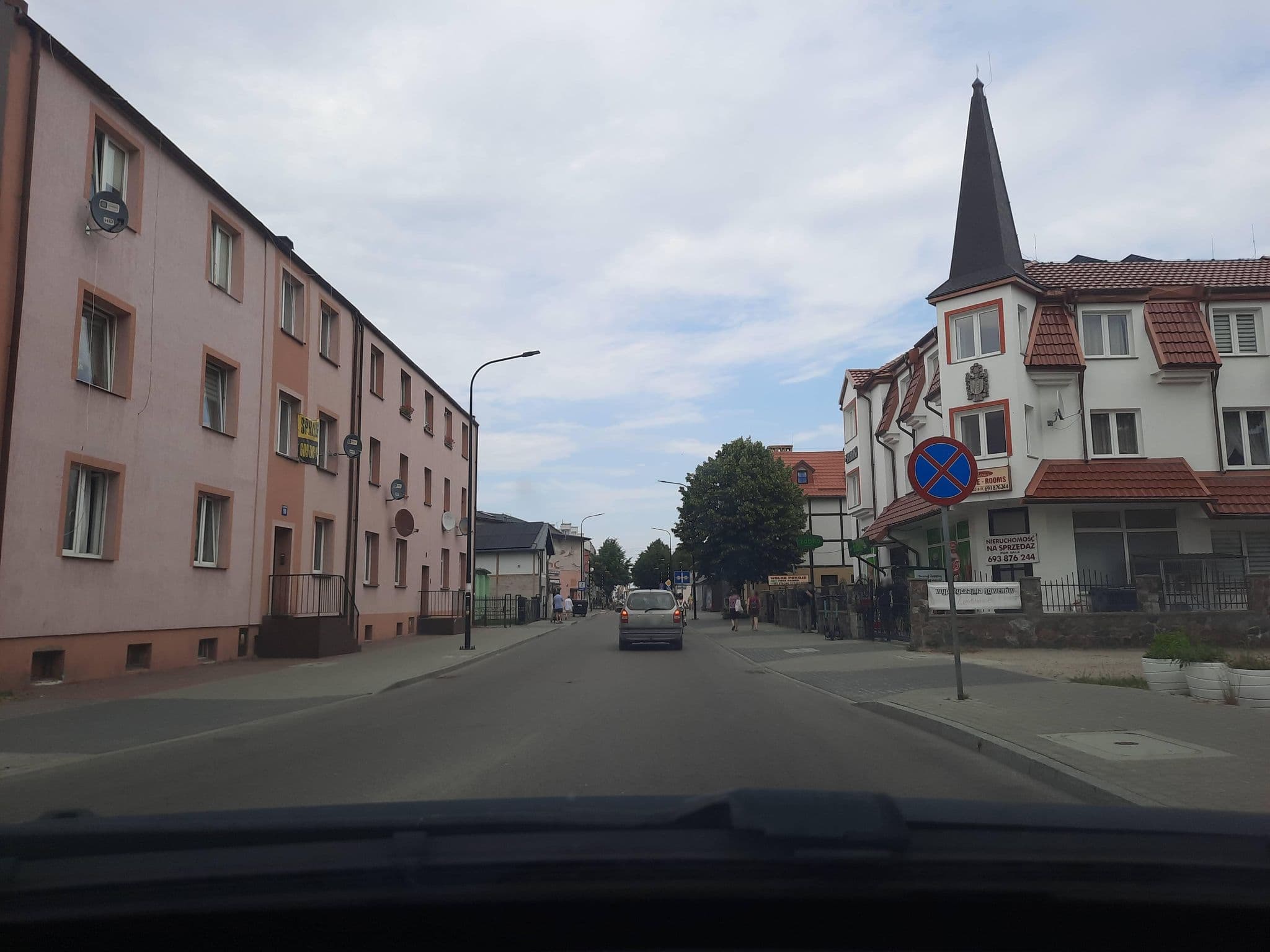 Street view near Hachaj Janina. Wynajem apartamentów, Łeba — © ondrejlopatka (CC BY-SA · Mapillary)