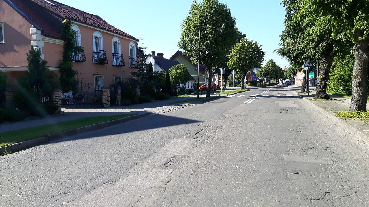 Street view near Willa Aura, Łeba — © changchun1 (CC BY-SA · Mapillary)