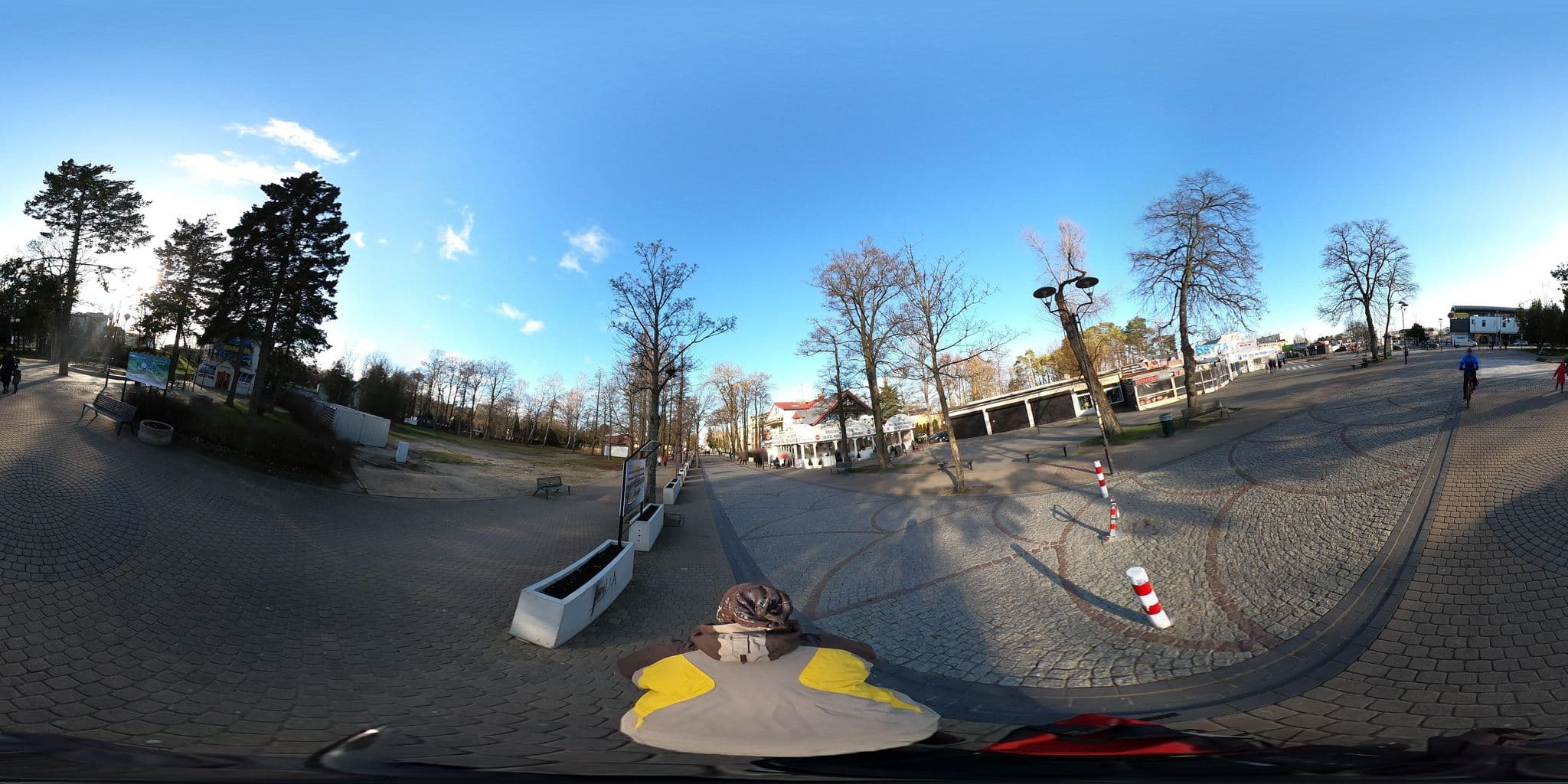 Street view near "Chaton" Pokoje Gościnne, Mielno — © masterofnoroad (CC BY-SA · Mapillary)