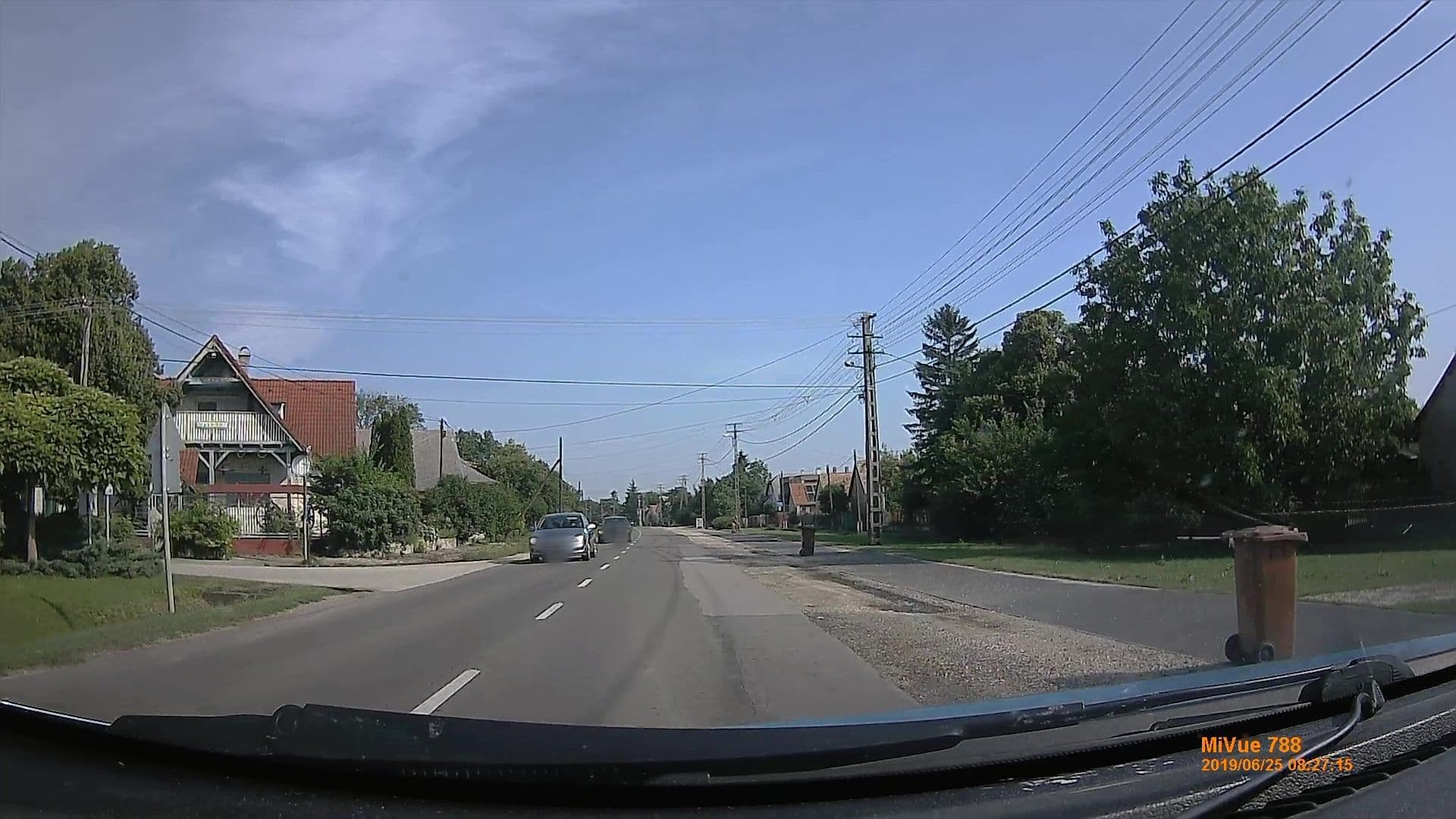 Street view near Hársfa Vendégház, Szabadbattyán — © geox123 (CC BY-SA · Mapillary)