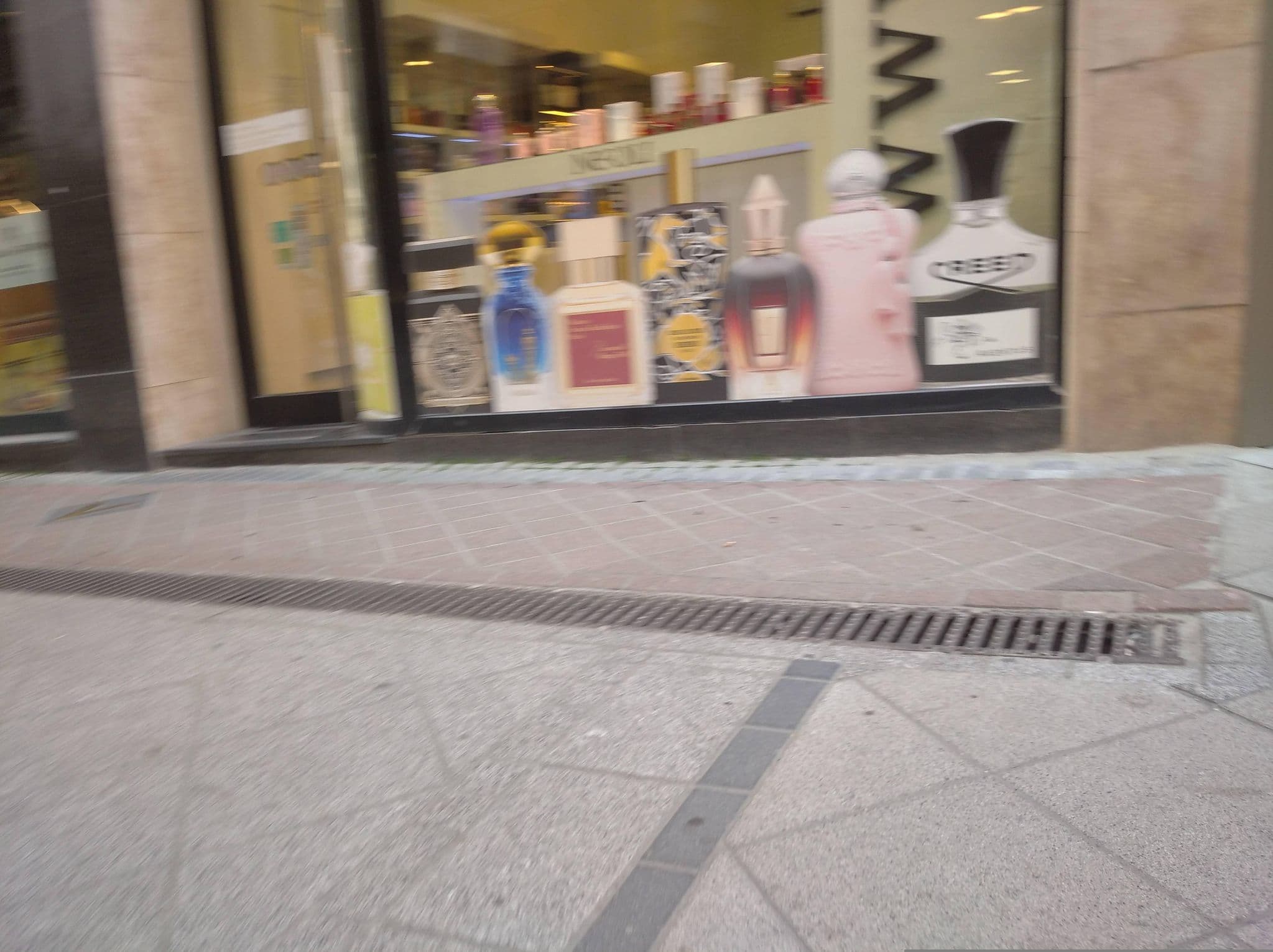 Street view near Mercure Budapest City Center, Budapest V. kerület — © grozsa11 (CC BY-SA · Mapillary)