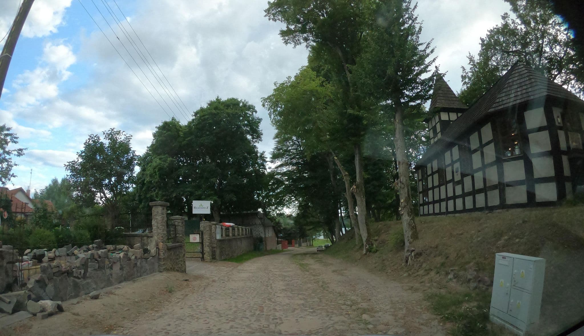 Street view near Rezerwat Wielin, Polanów — © masterofnoroad (CC BY-SA · Mapillary)
