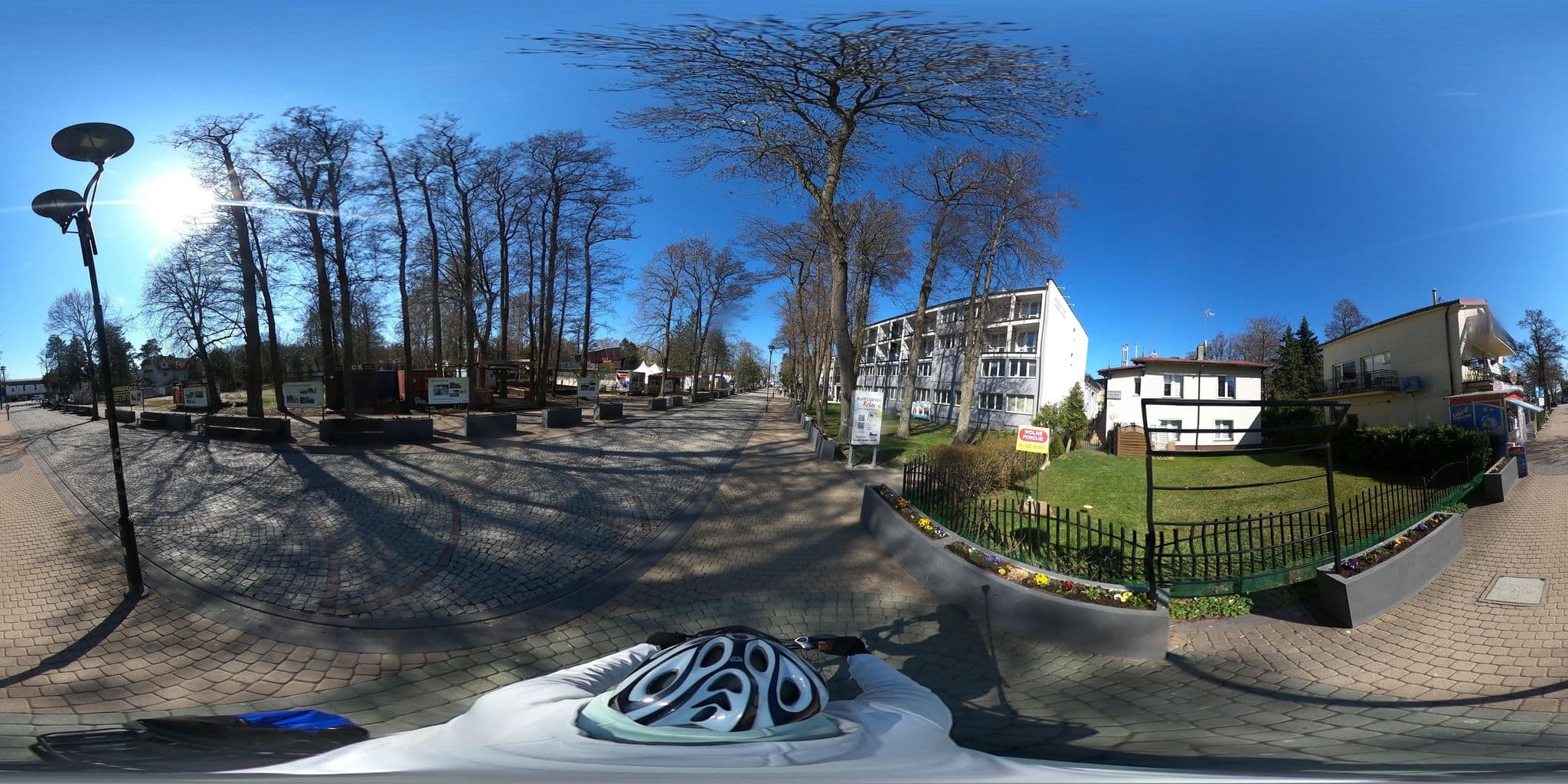 Street view near Pensjonat Tropicana Pokoje Noclegi, Mielno — © Ameba (CC BY-SA · Mapillary)