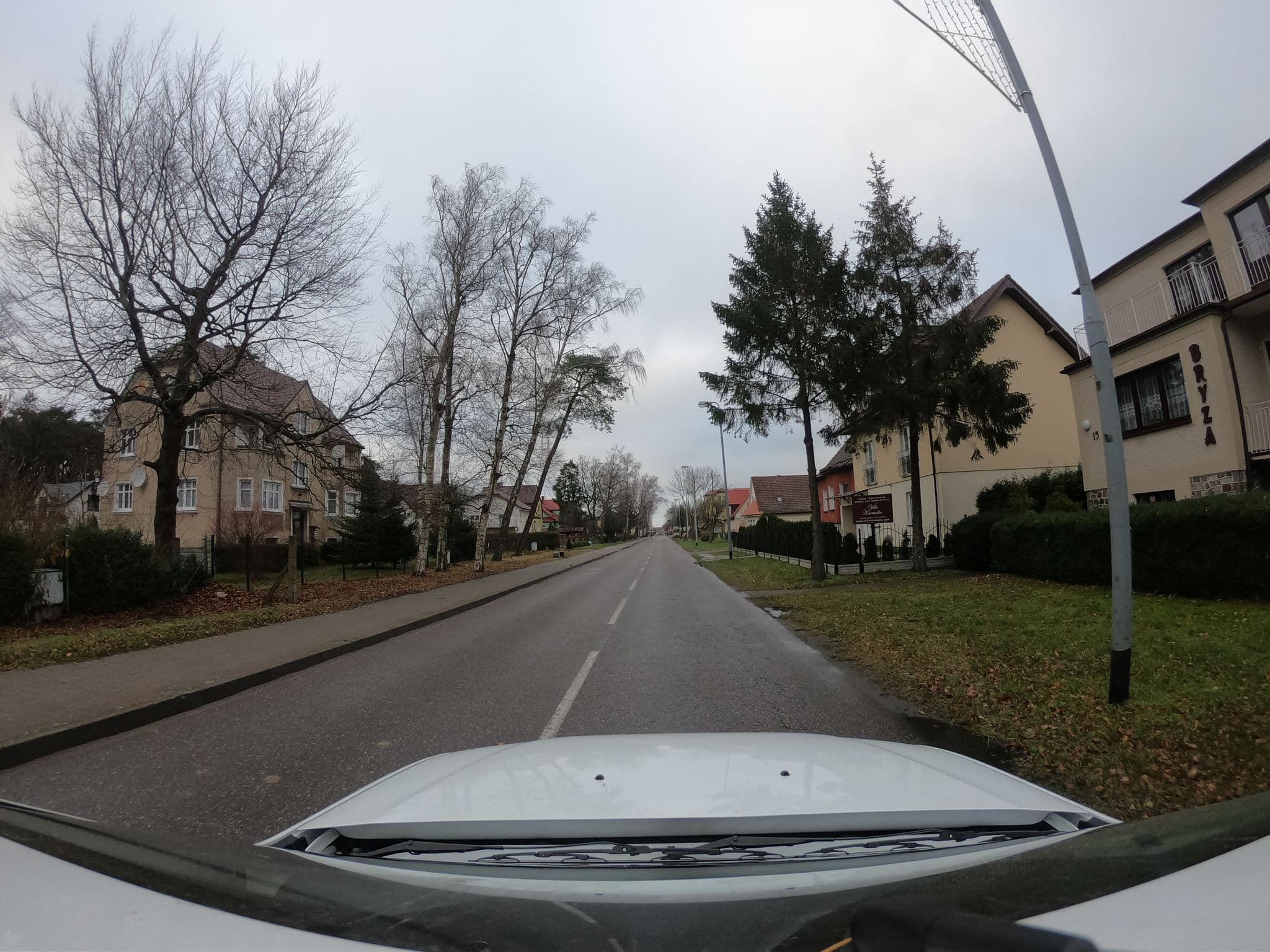Street view near Bryza. Pokoje Gościnne, Darłówko — © masterofnoroad (CC BY-SA · Mapillary)