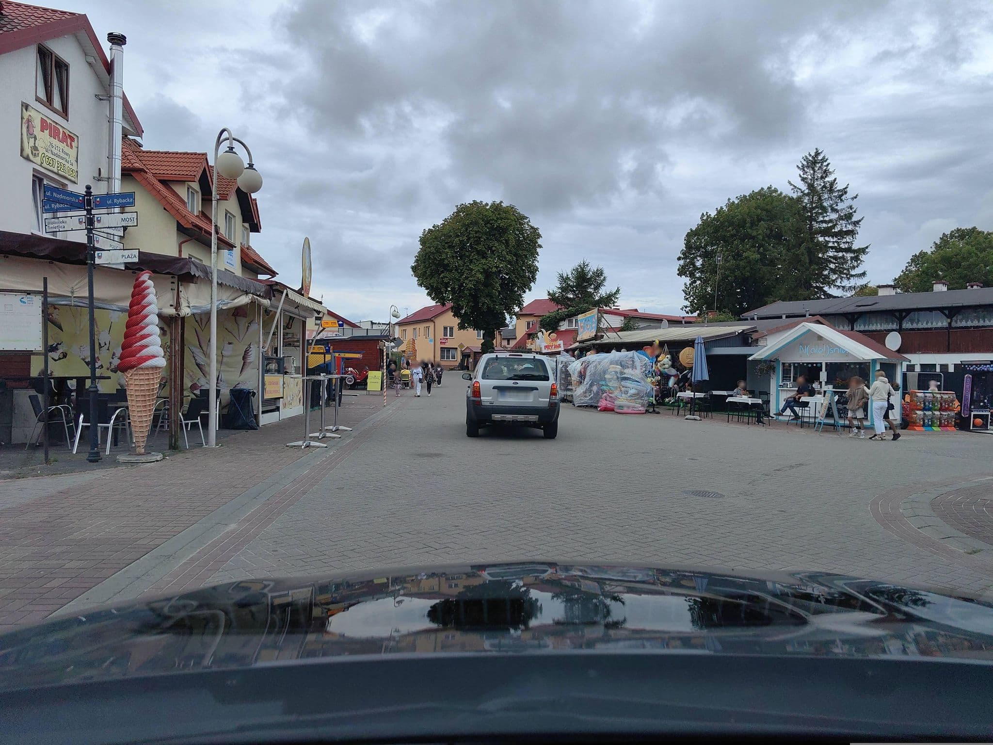 Street view near Wynajem Kwater Irena Łepek, Ustka — © kietlak (CC BY-SA · Mapillary)