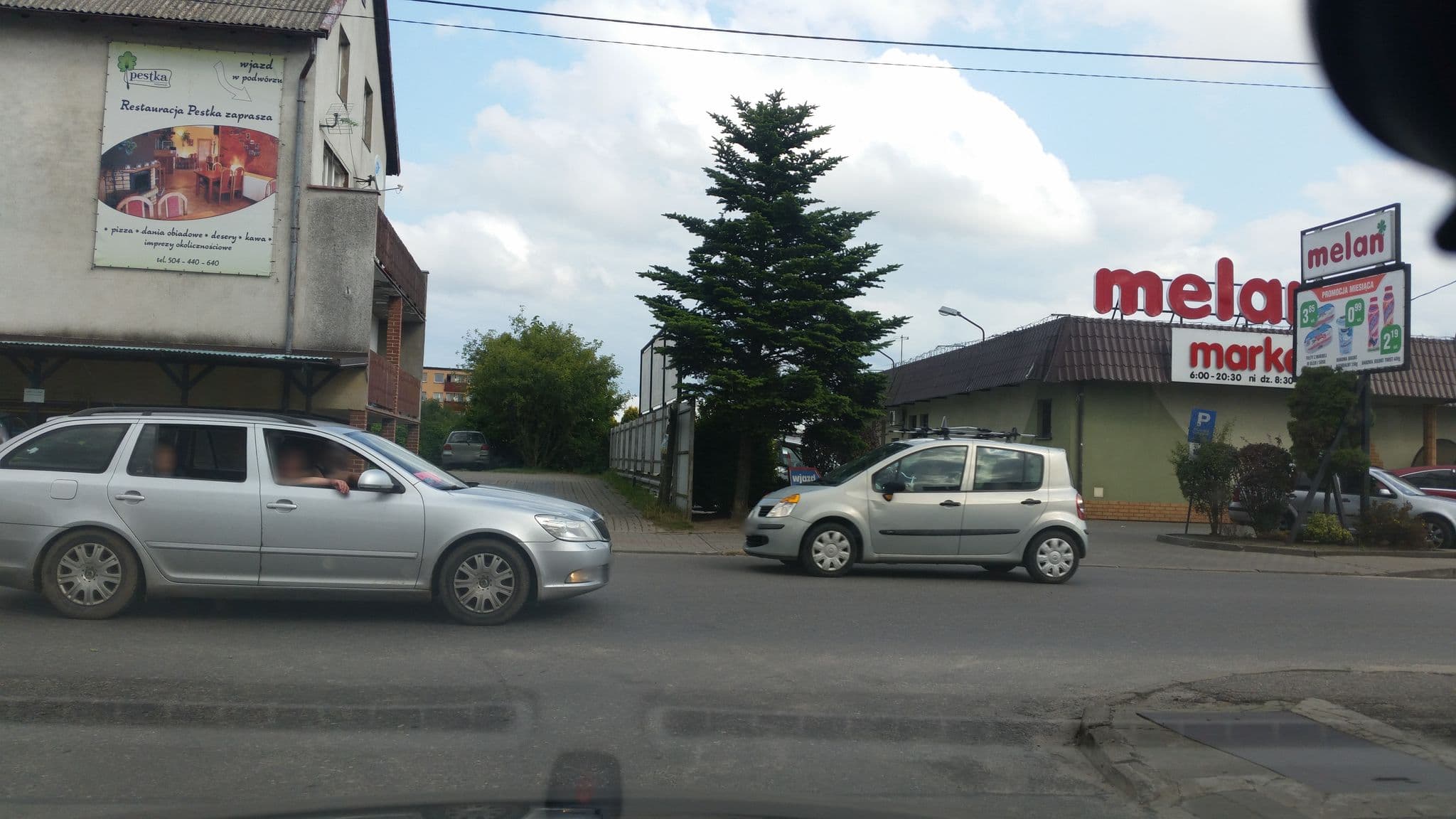 Street view near Pokoje Gościnne & Restauracja Pestka, Choczewo — © kmajcher (CC BY-SA · Mapillary)