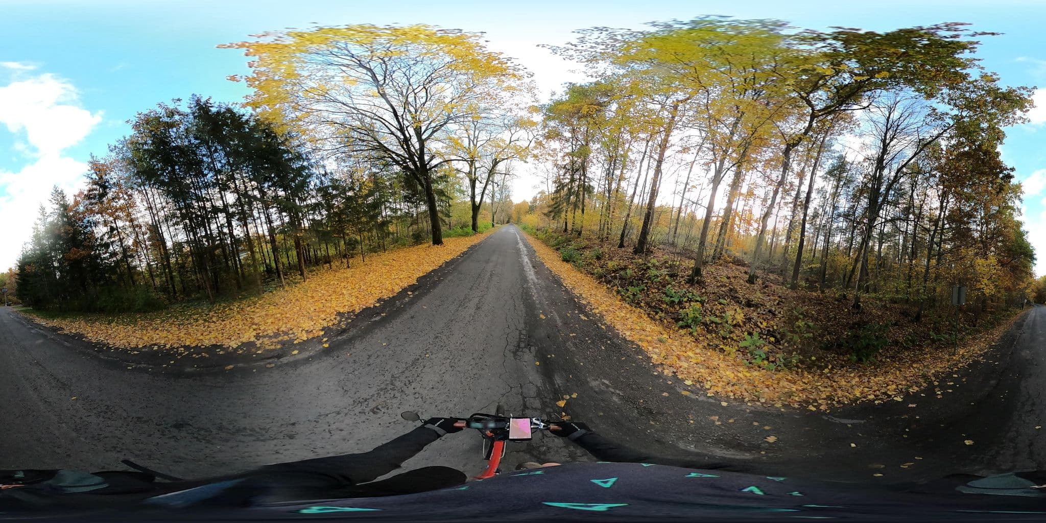 Street view near "Dolina Grabowej" Wynajem Kwater Katarzyna Serwa, Sławno — © masterofnoroad (CC BY-SA · Mapillary)