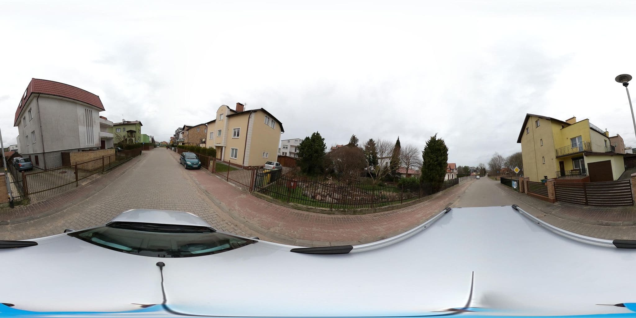 Street view near Przedsiębiorstwo Handlowo- Usługowe "Selena" Hanna Frogowska-Dubińska, Mielno — © masterofnoroad (CC BY-SA · Mapillary)