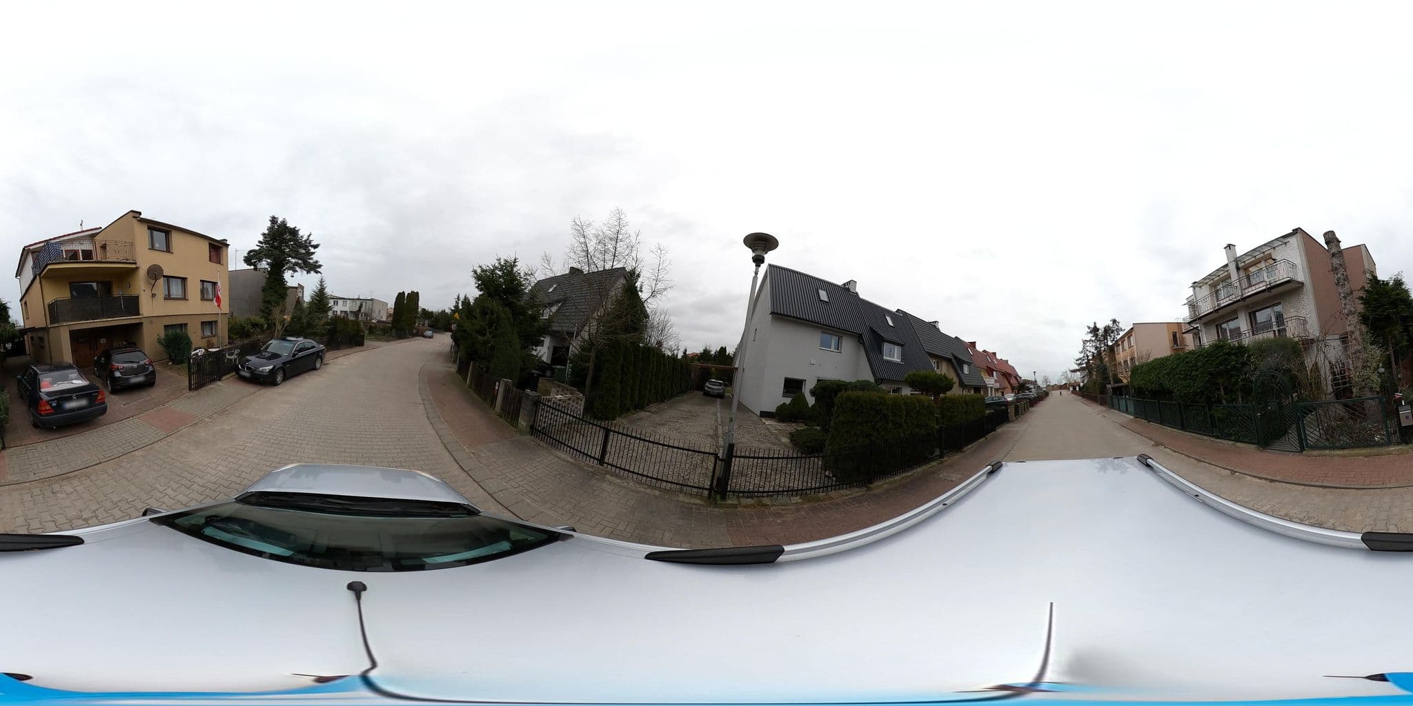 Street view near K. Sikorska Kwatery Prywatne, Mielno — © masterofnoroad (CC BY-SA · Mapillary)