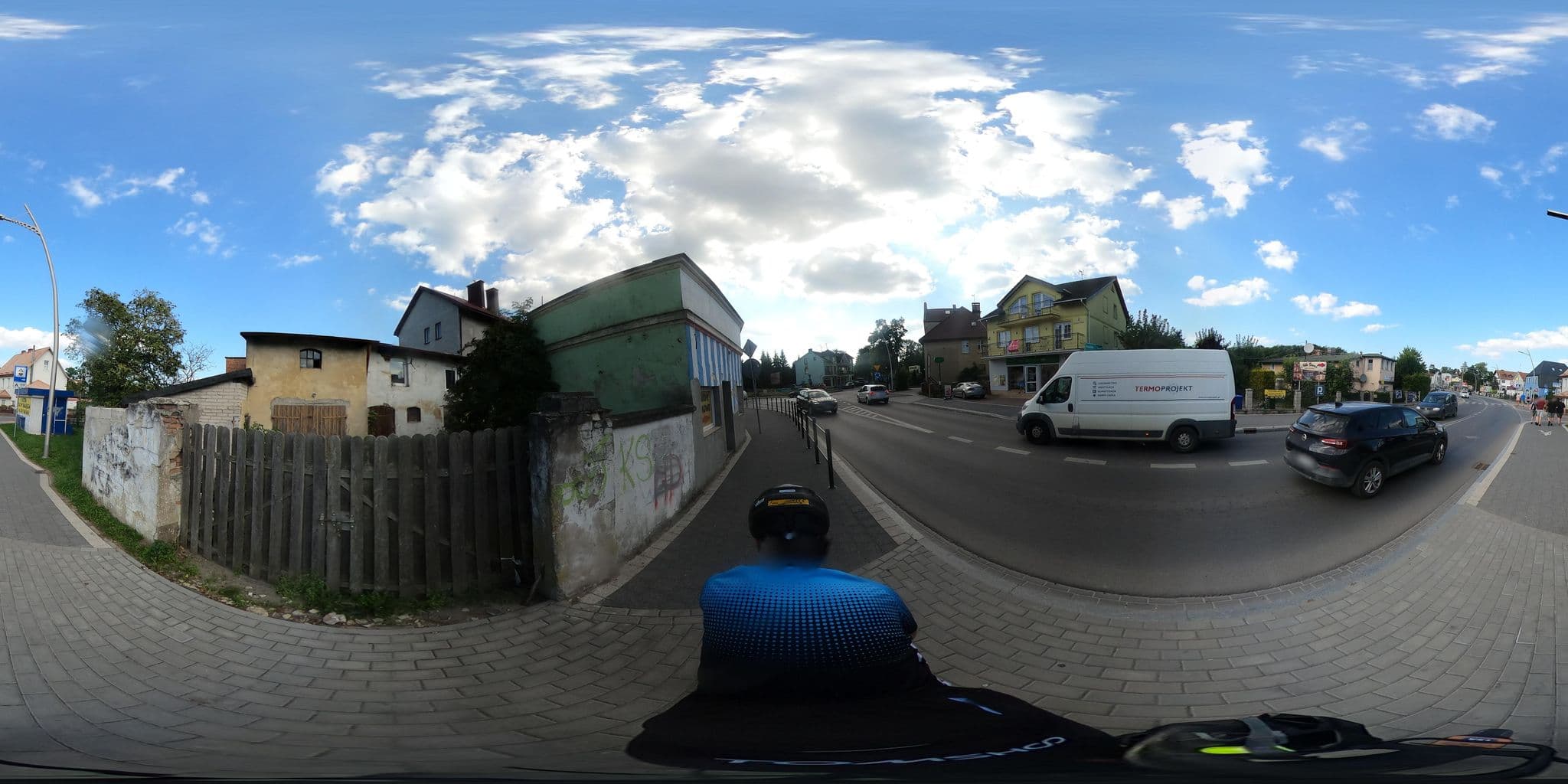 Street view near Pensjonat "Kolorowa", Mielno — © RowerowyRozboojnik (CC BY-SA · Mapillary)