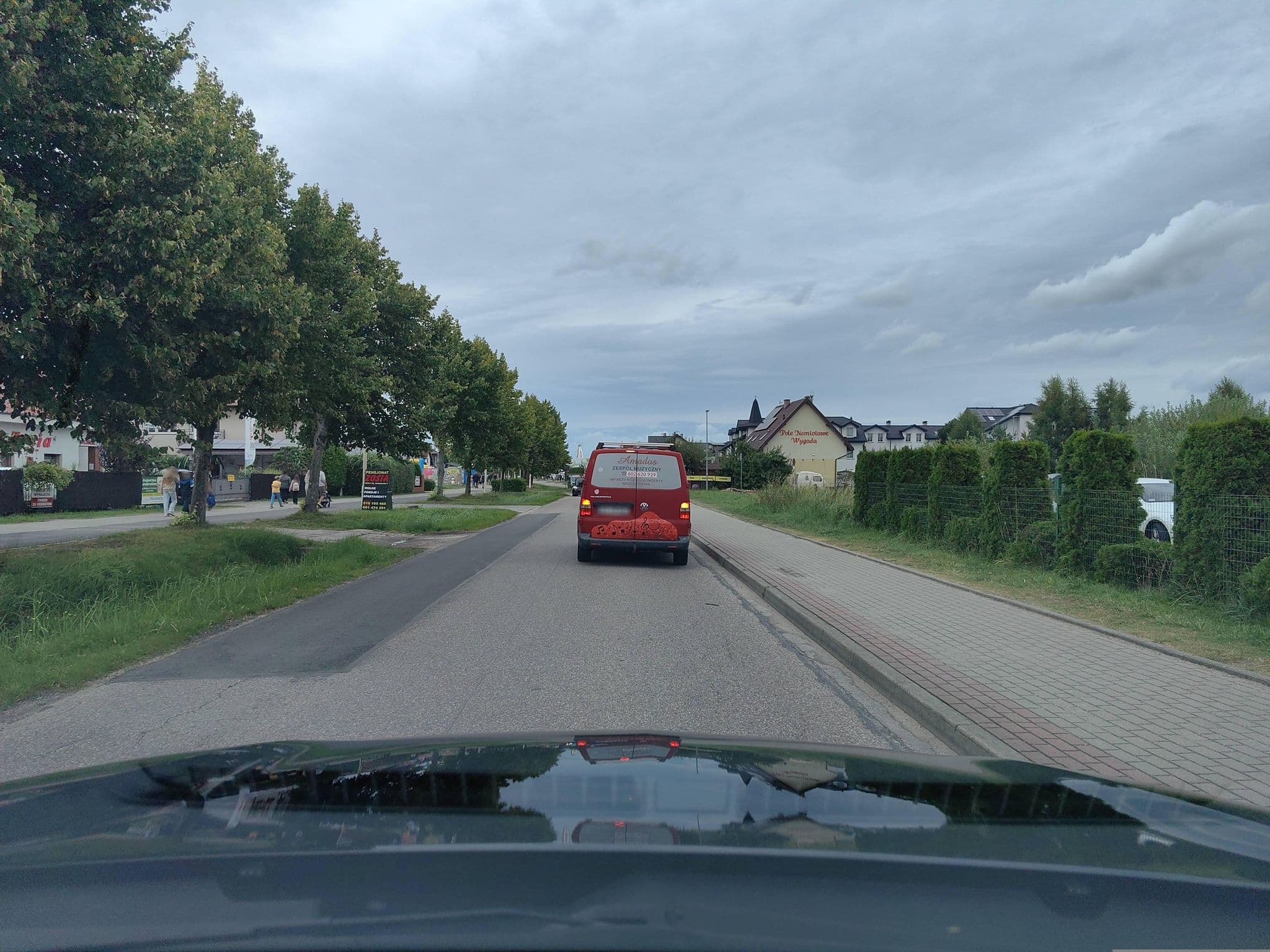 Street view near U Zdzicha. Pokoje gościnne, Ustka — © kietlak (CC BY-SA · Mapillary)