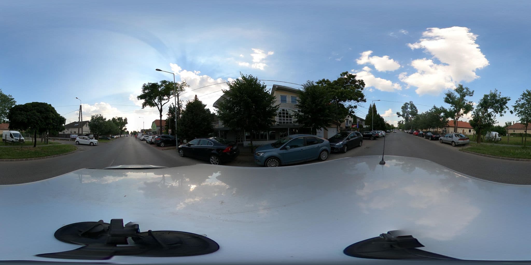 Street view near Viktória Hotel, Rákosszentmihály — © vst (CC BY-SA · Mapillary)