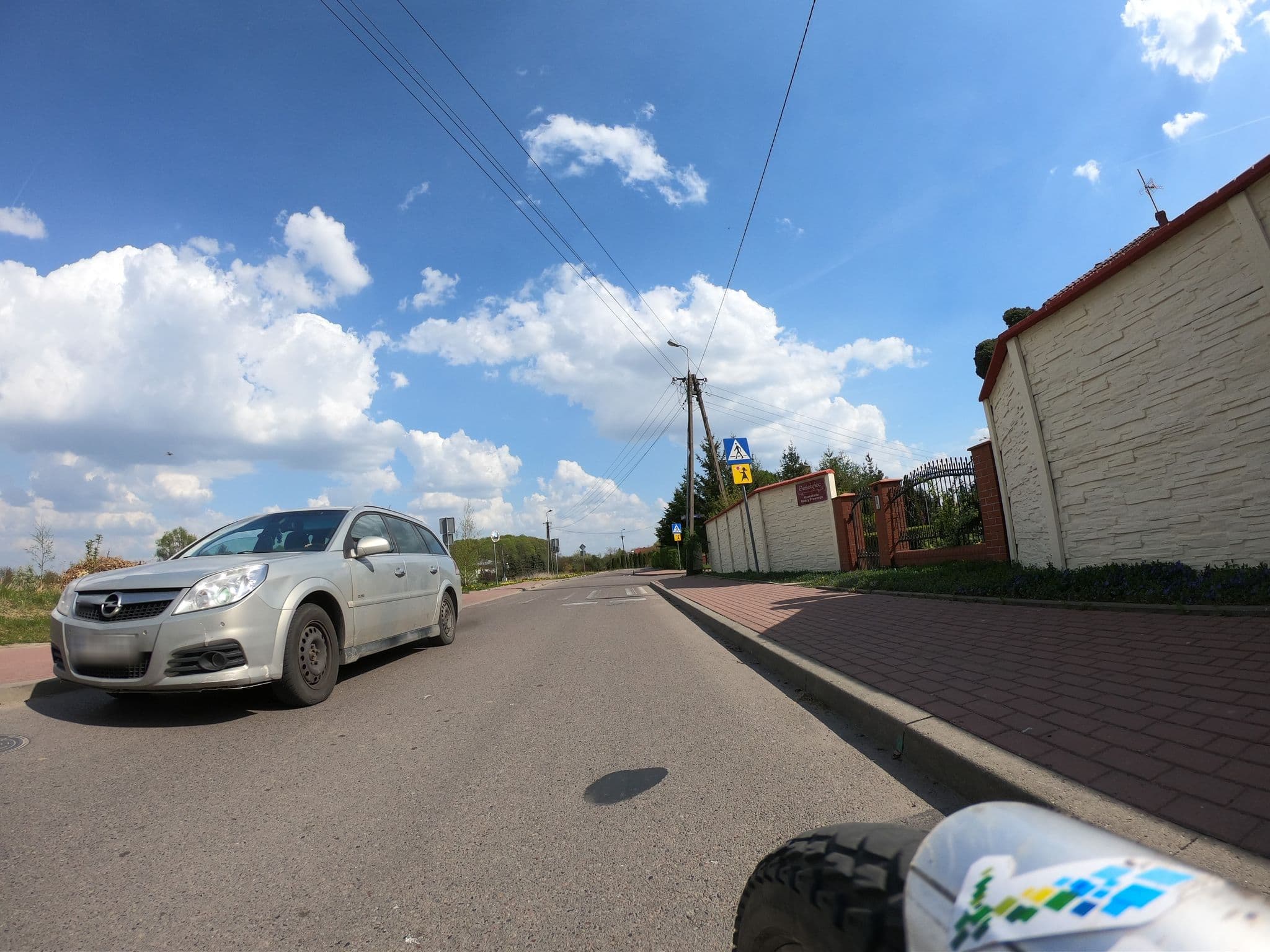 Street view near Teresa Peryt Gościniec Wynajem Kwater, Mielno — © masterofnoroad (CC BY-SA · Mapillary)