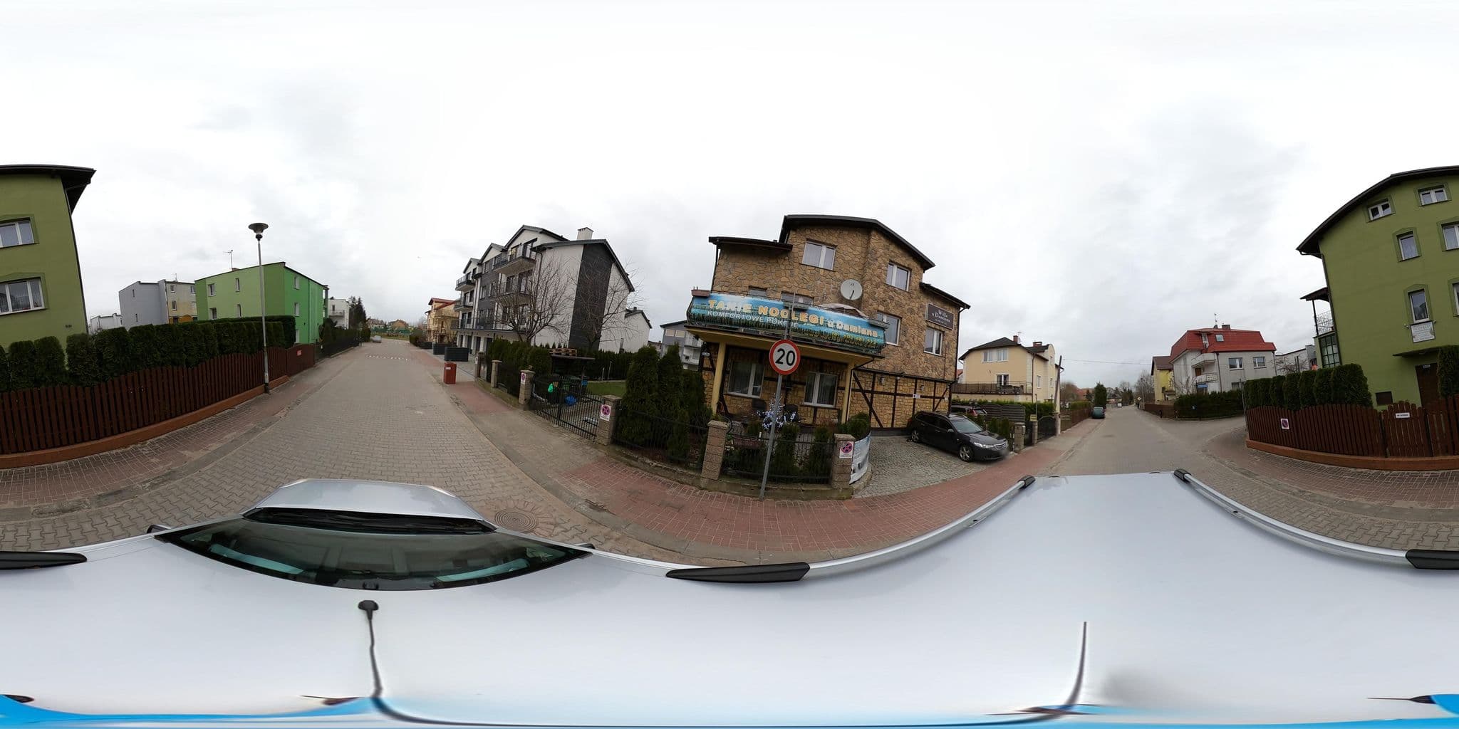 Street view near Wynajem Pokoi Gościnnych Nowakowska Marianna Mielno, Mielno — © masterofnoroad (CC BY-SA · Mapillary)