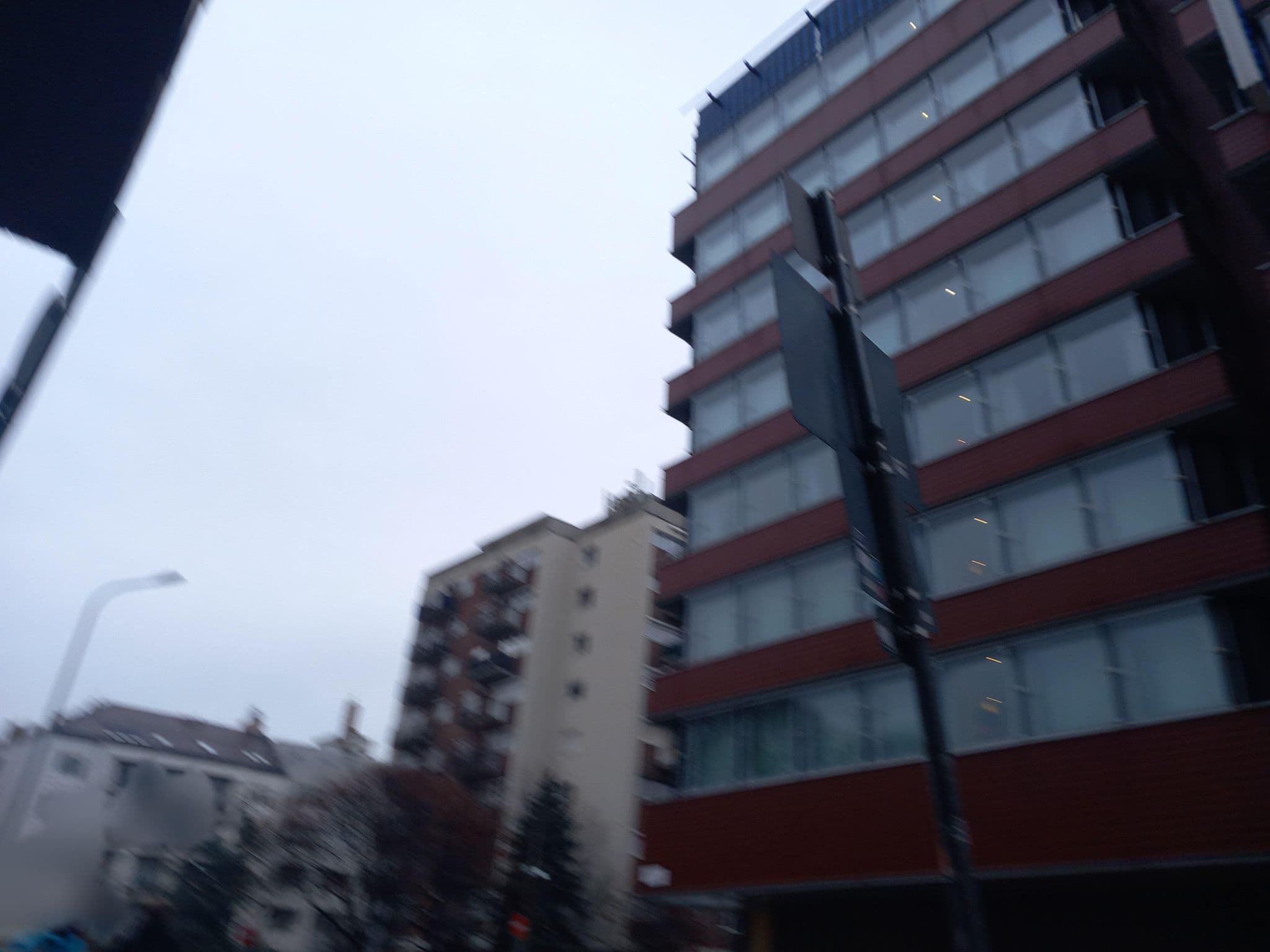 Street view near Novotel Budapest Danube, Országút — © grozsa11 (CC BY-SA · Mapillary)