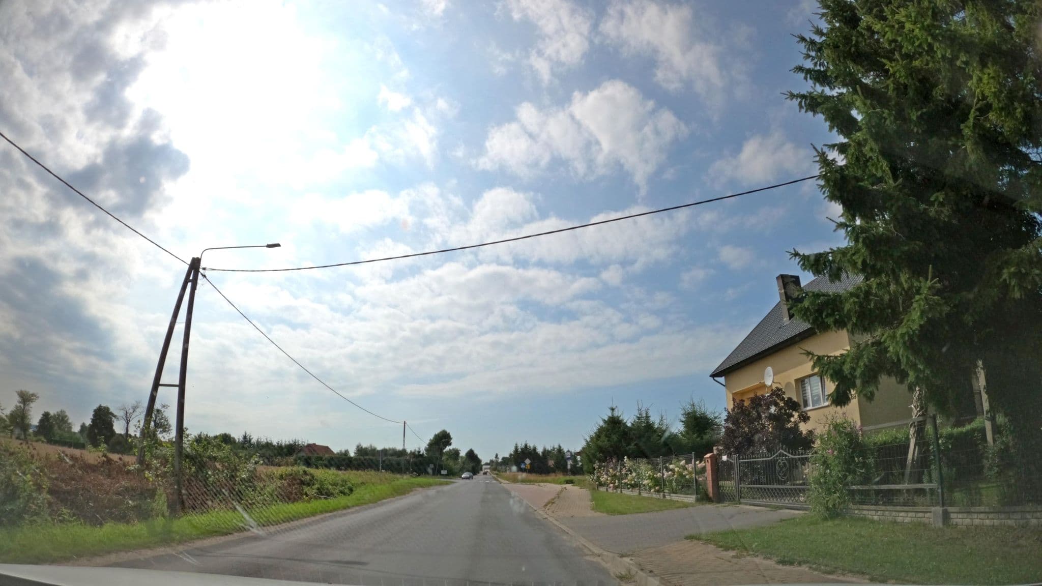 Street view near Zefirek. Wczasy nad morzem, Darłowo — © masterofnoroad (CC BY-SA · Mapillary)