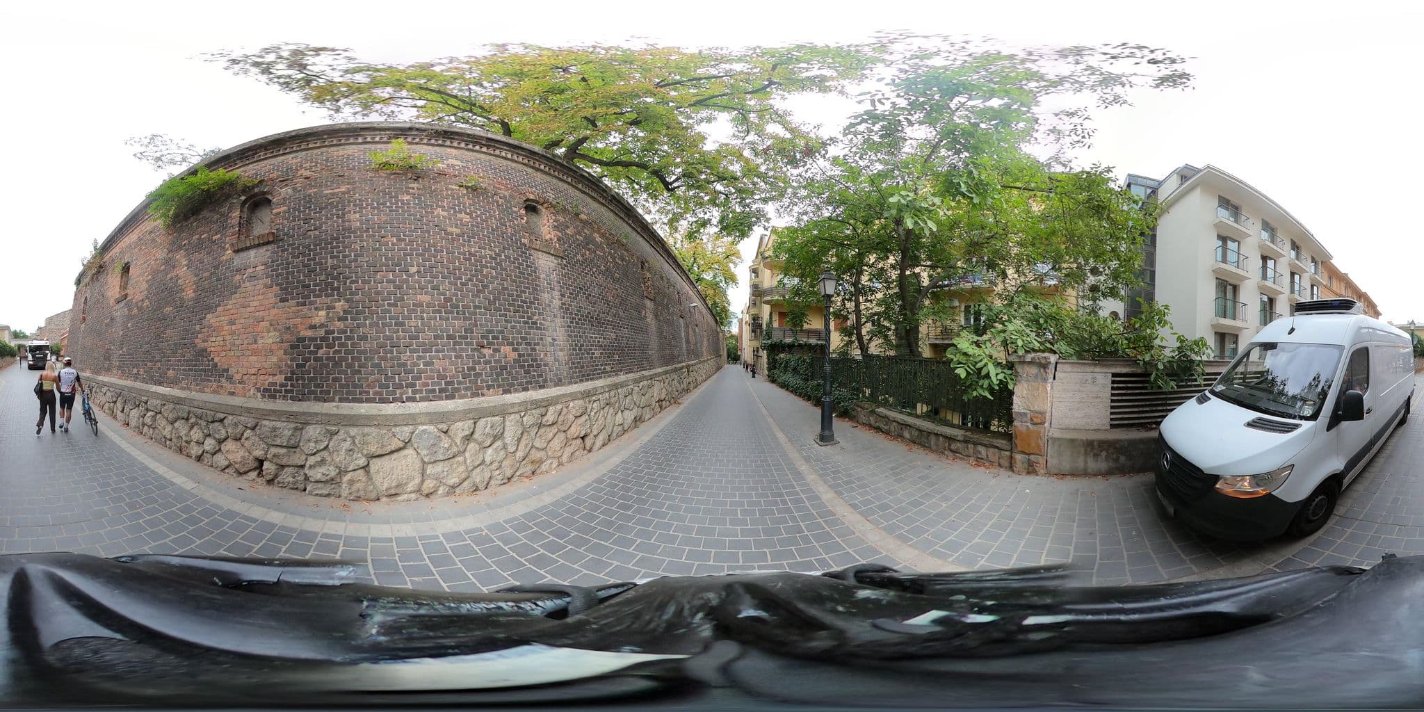 Street view near Lánchíd 19 Design Hotel, Budapest I. kerület — © grozsa11 (CC BY-SA · Mapillary)