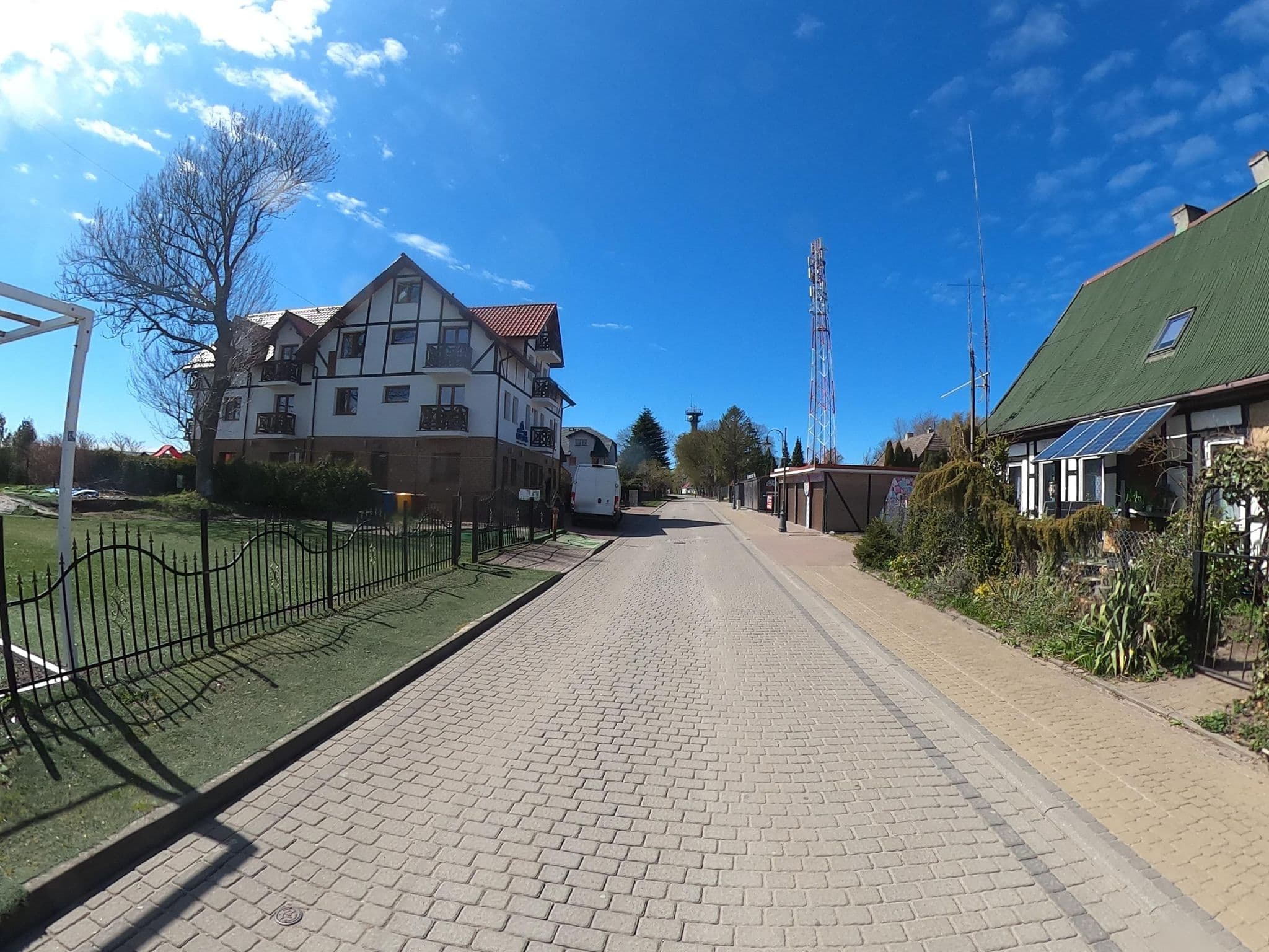 Street view near Budzich Arleta. Pokoje Gościnne, Darłówko — © magda84 (CC BY-SA · Mapillary)