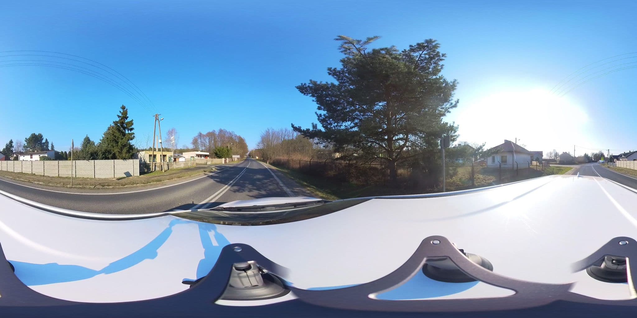 Street view near Dworek za lasem. Hotel, sala bankietowa, restauracja, Warta — © TomaszECSLodz (CC BY-SA · Mapillary)