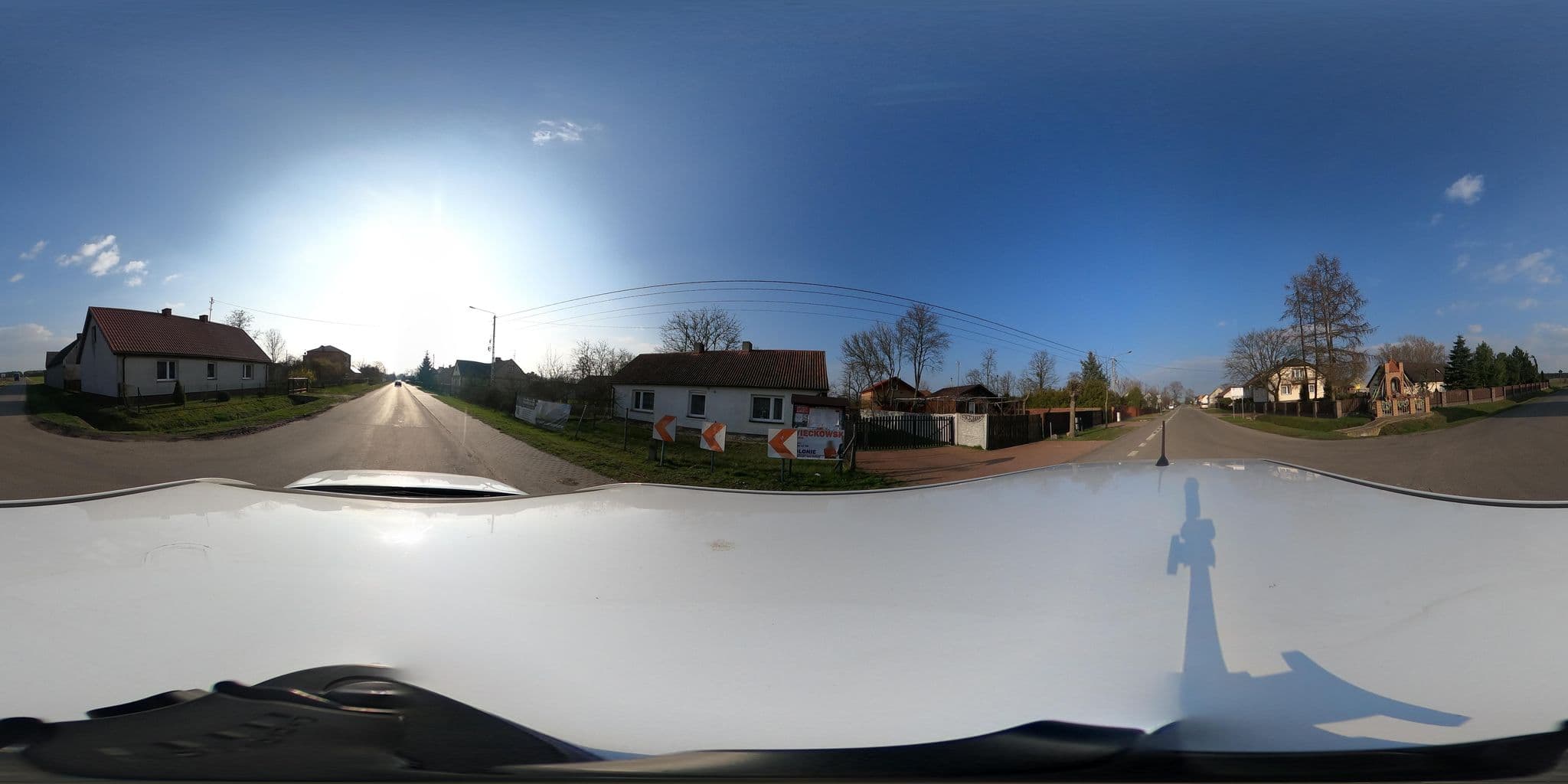 Street view near Osada Ostrowsko-Mariusz Koziński, Uniejów — © StillerATEM (CC BY-SA · Mapillary)