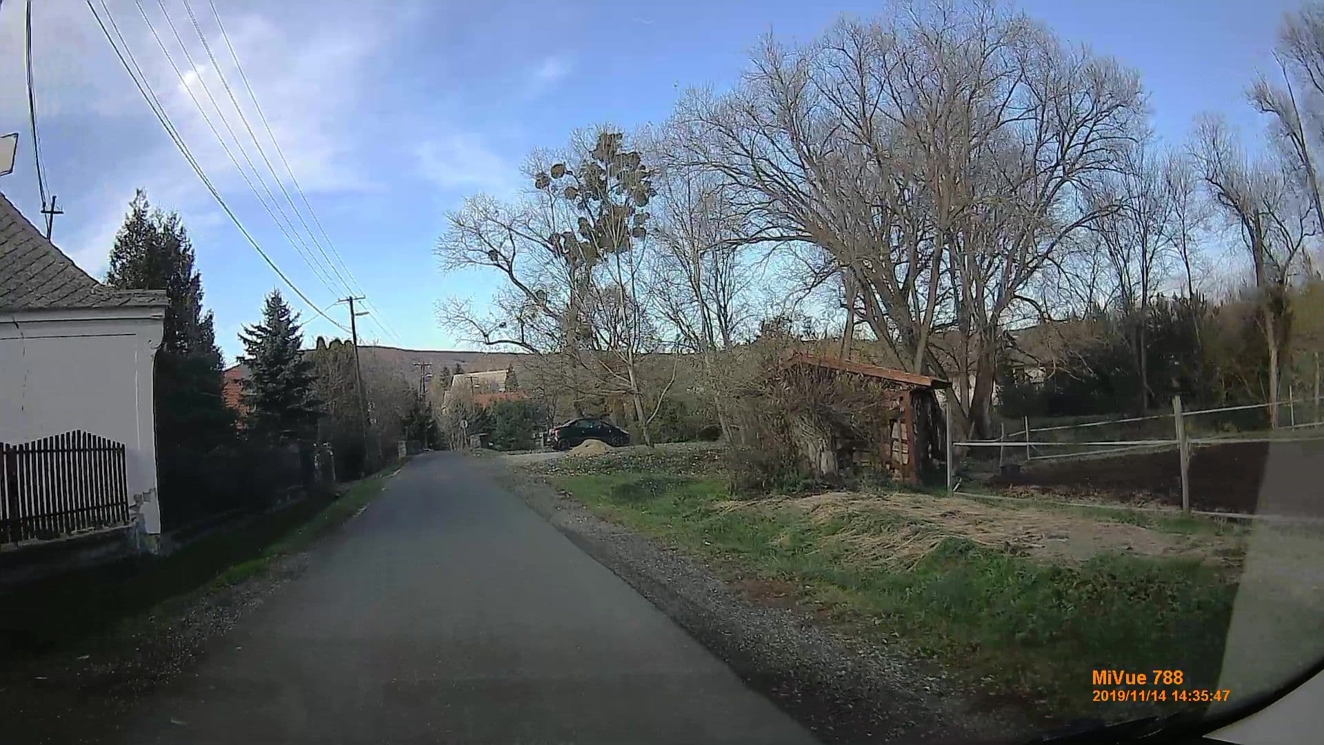 Street view near Rezgő-ház, Zirc — © geox123 (CC BY-SA · Mapillary)