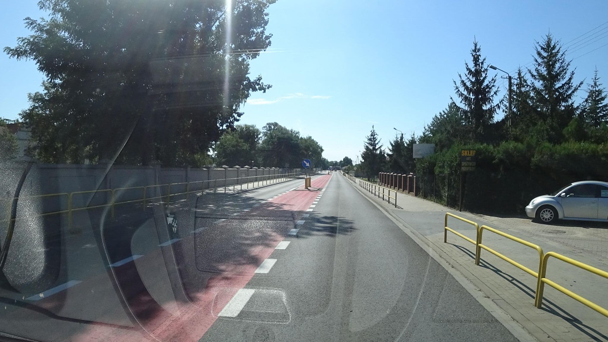 Street view near Modelowe Wiejskie Centrum Ekoturystyki Przyjazne Środowisku Szkolne Schronisko Młodzieżowe - Zielona Szkoła w Sendeniu, Ślesin — © flohoff (CC BY-SA · Mapillary)