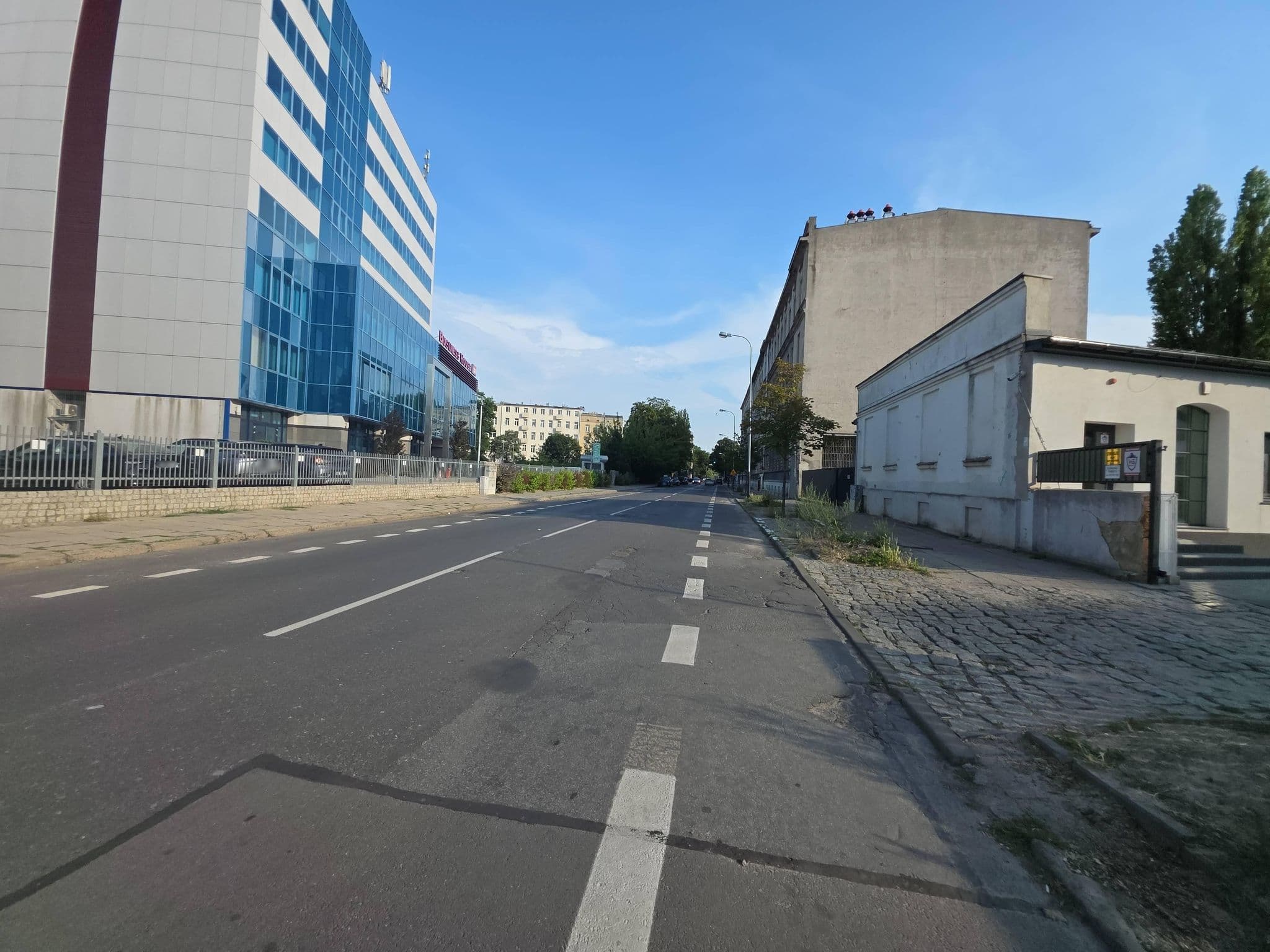 Street view near Tom Bud Developer. Sp. z o.o., Łódź — © Rowerowa_Lodz (CC BY-SA · Mapillary)