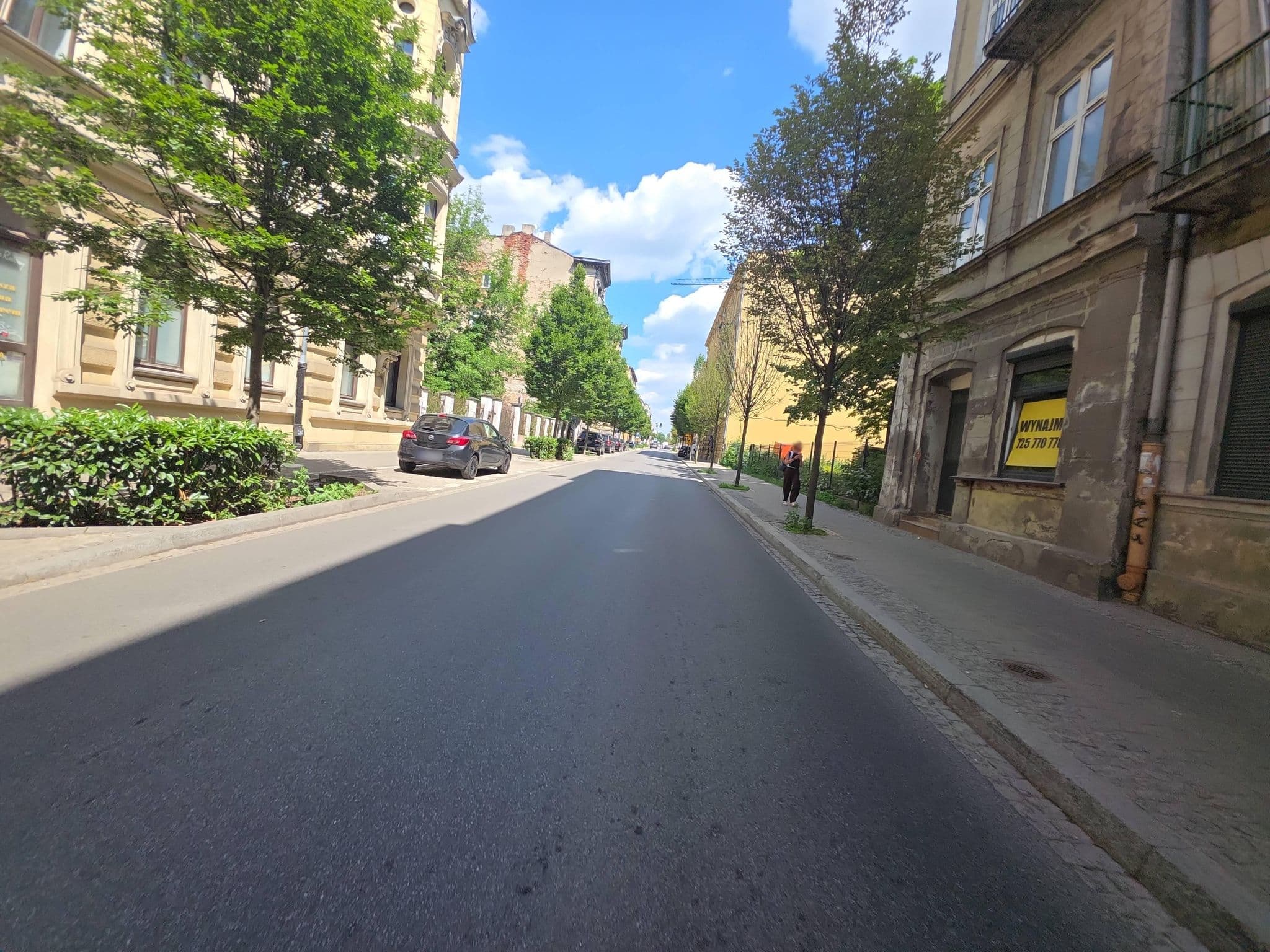 Street view near Willa Narocz Anna Karoń - Jamielucha, Łódź — © Rowerowa_Lodz (CC BY-SA · Mapillary)