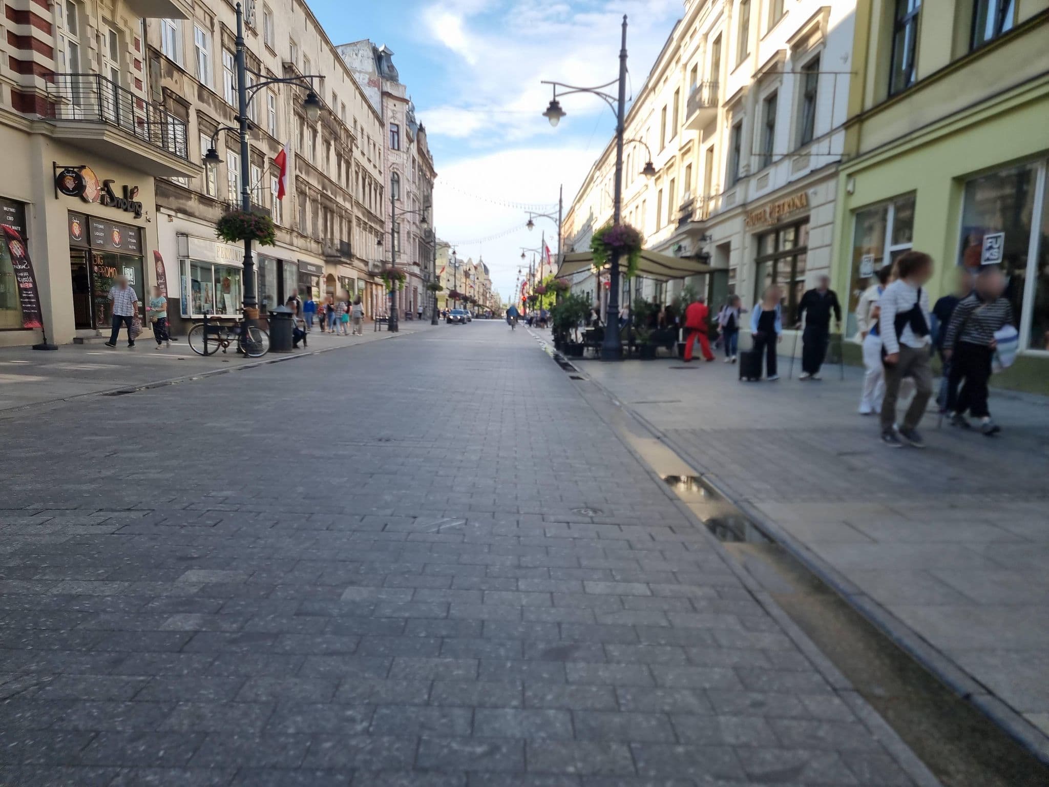Street view near Katarzyna Brewińska, Łódź — © bartb (CC BY-SA · Mapillary)