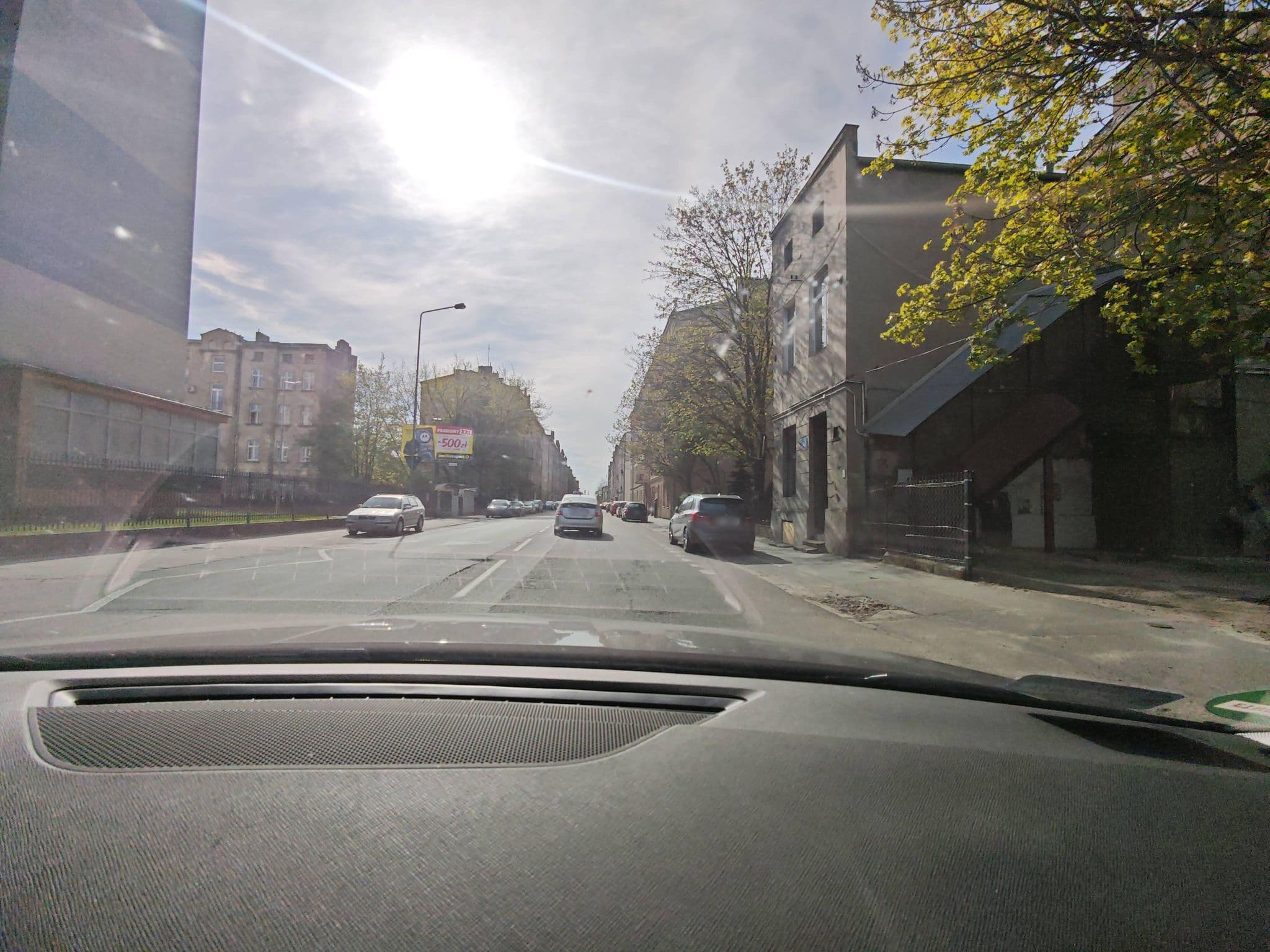 Street view near Dom Studencki nr 8 Politechniki Łódzkiej, Łódź — © jacekb (CC BY-SA · Mapillary)