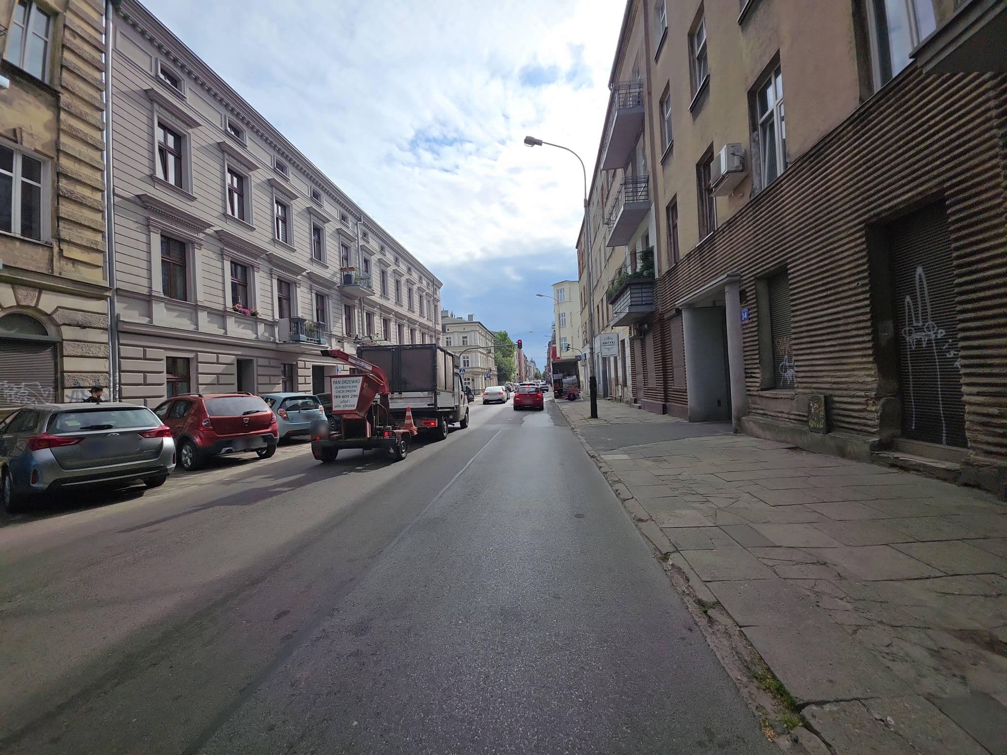 Street view near City House Central Prochnika, Łódź — © Rowerowa_Lodz (CC BY-SA · Mapillary)