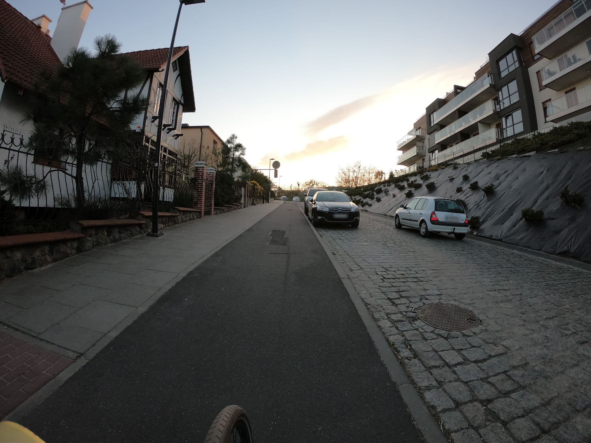 Street view near Pensjonat winnica, Toruń — © masterofnoroad (CC BY-SA · Mapillary)