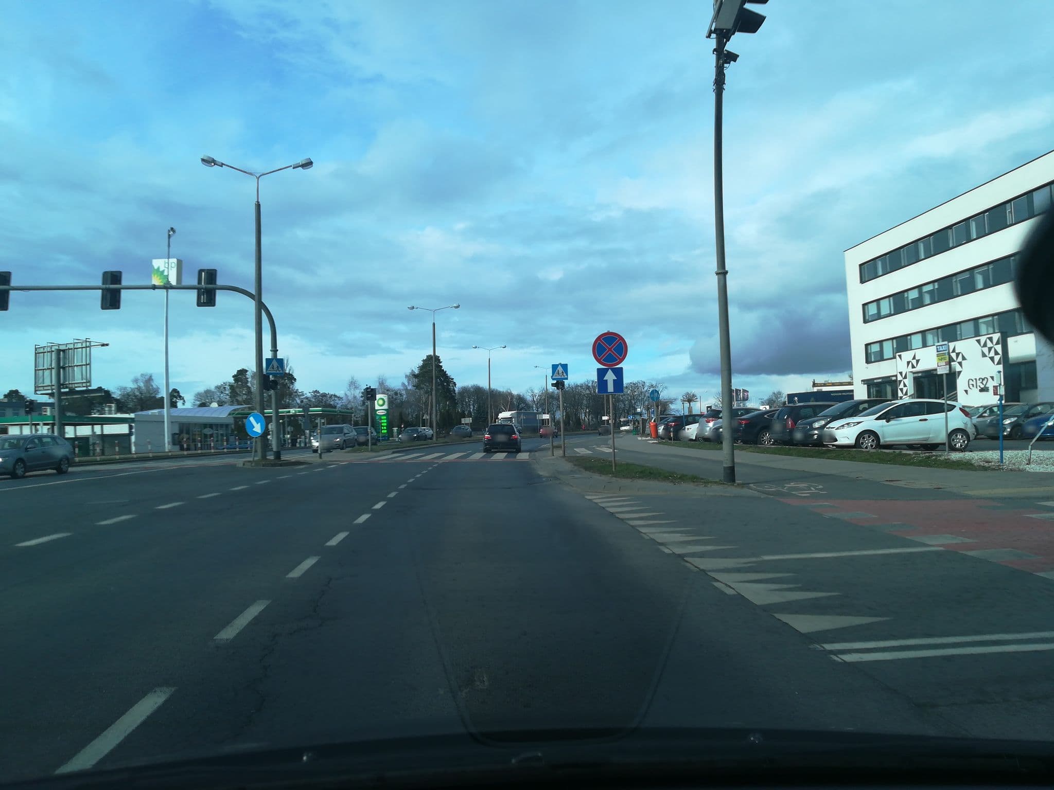 Street view near Pokoje Alfa, Toruń — © mhenclik (CC BY-SA · Mapillary)