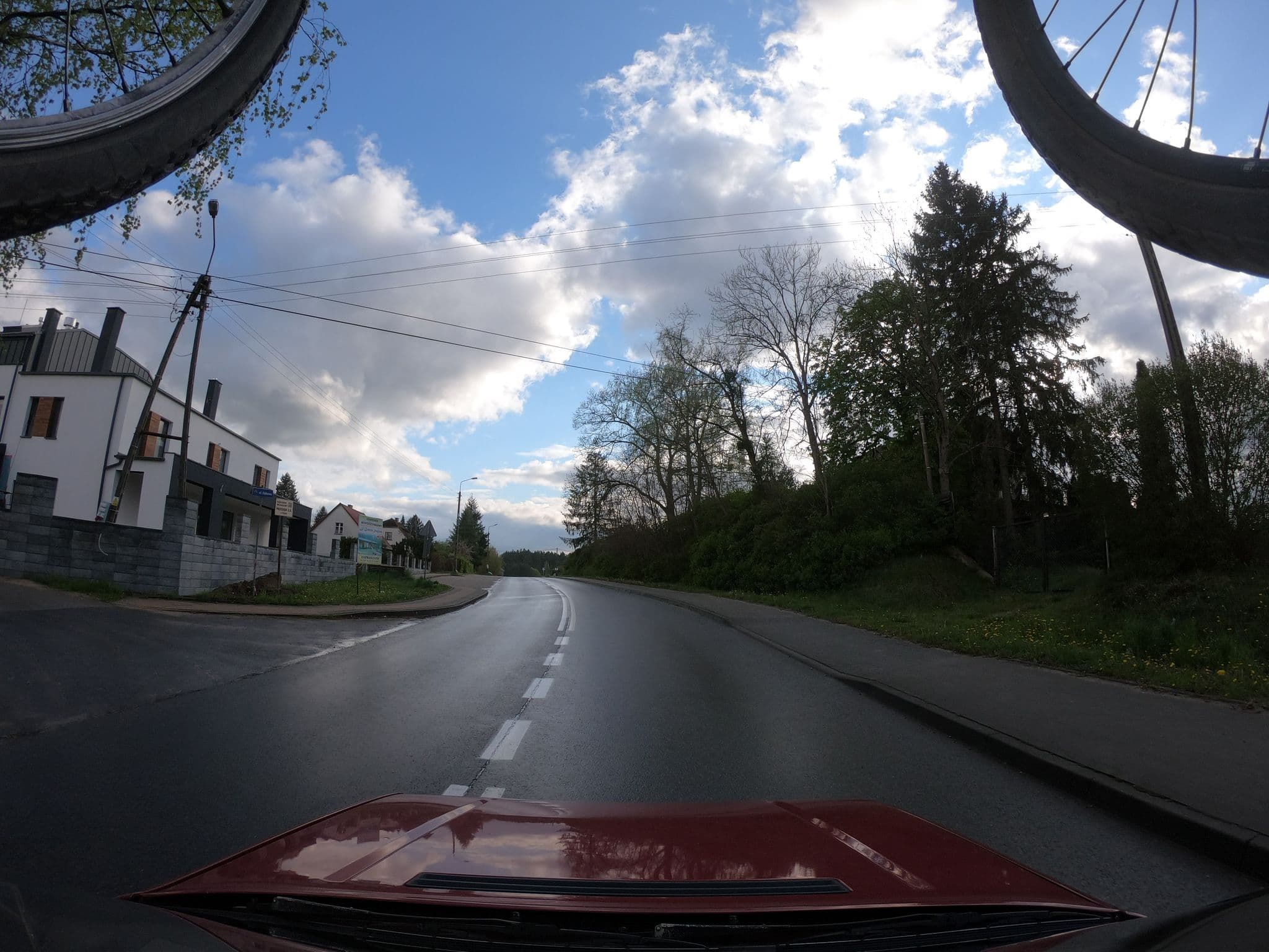 Street view near Żółty Rower, Osie — © masterofnoroad (CC BY-SA · Mapillary)