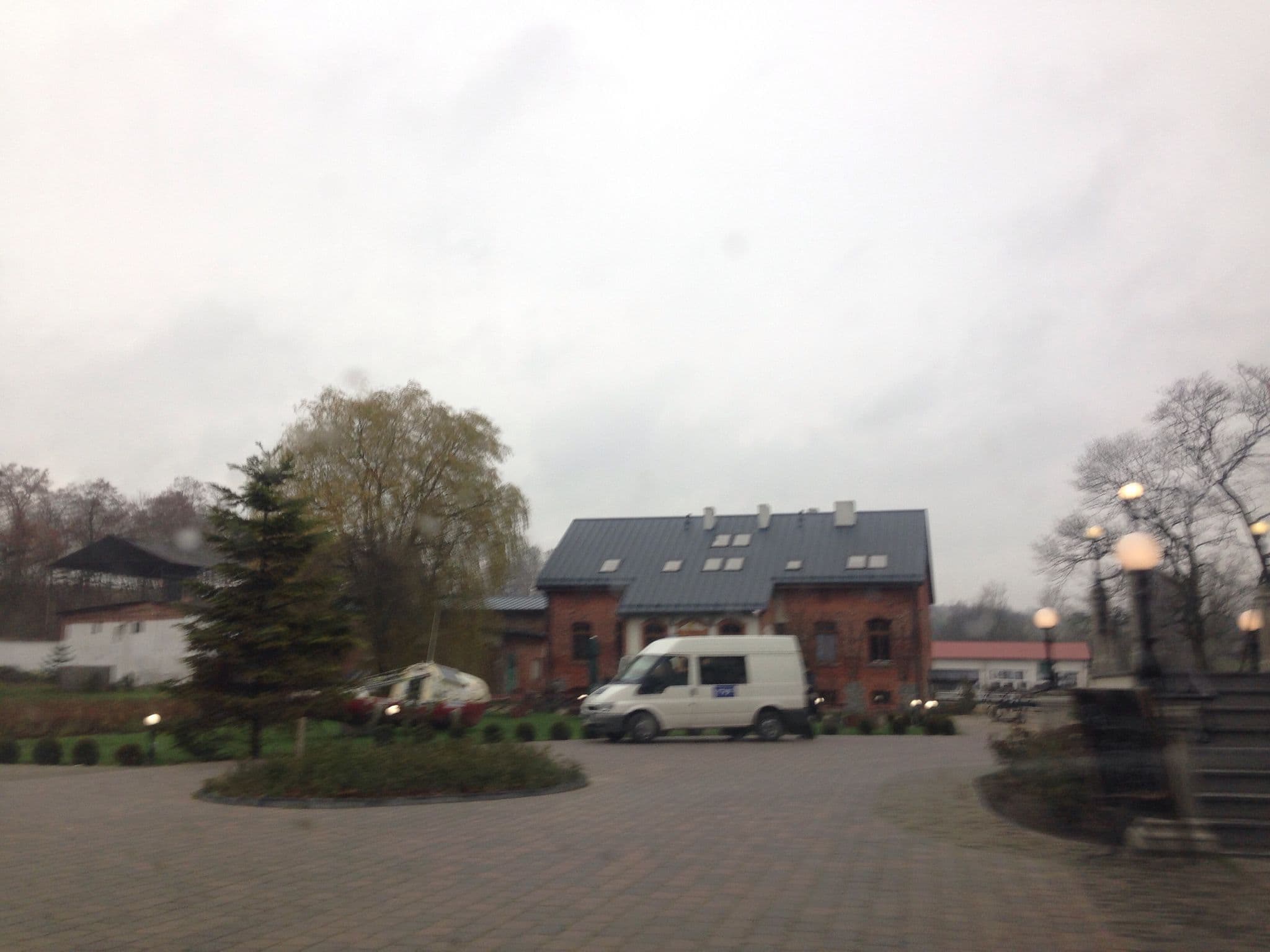 Street view near Zielona Brama, Przywidz — © fundacja_geolife (CC BY-SA · Mapillary)