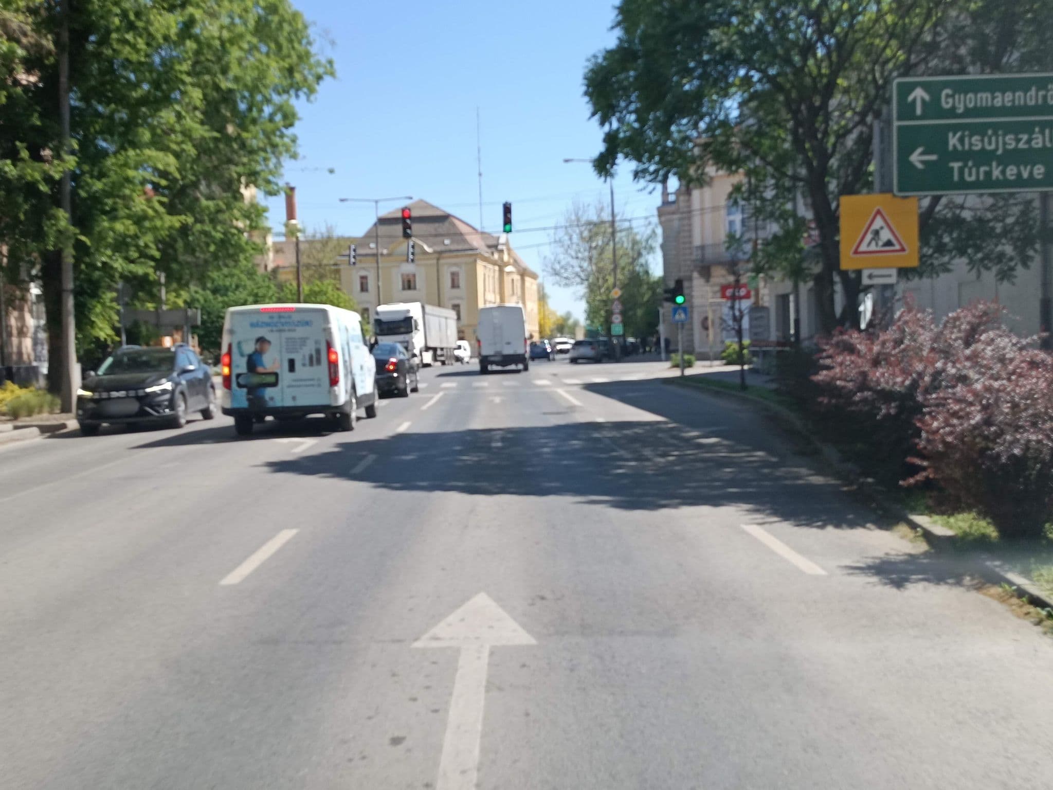Street view near Nemzeti Szálloda, Mezőtúr — © JNSZ (CC BY-SA · Mapillary)