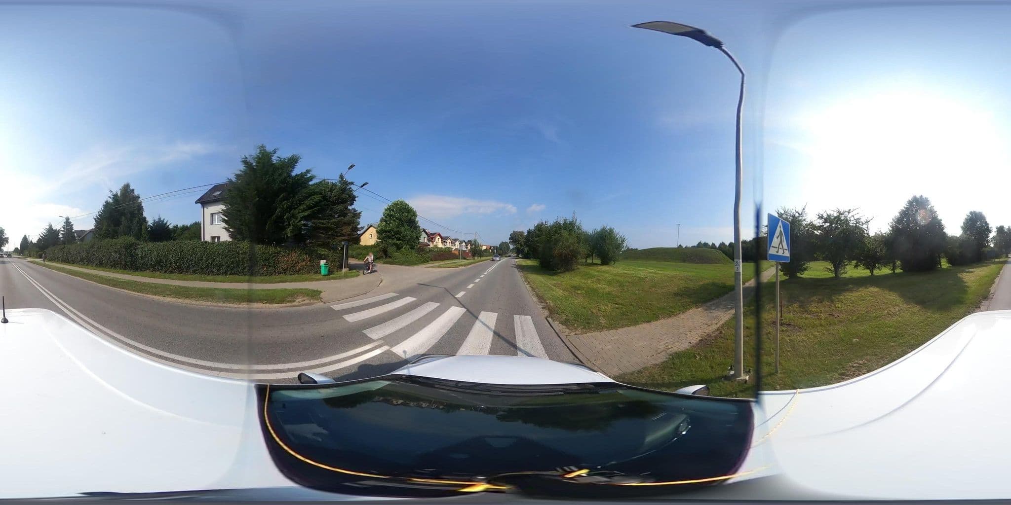 Street view near Biancas Club, Mosty — © Atemiki (CC BY-SA · Mapillary)
