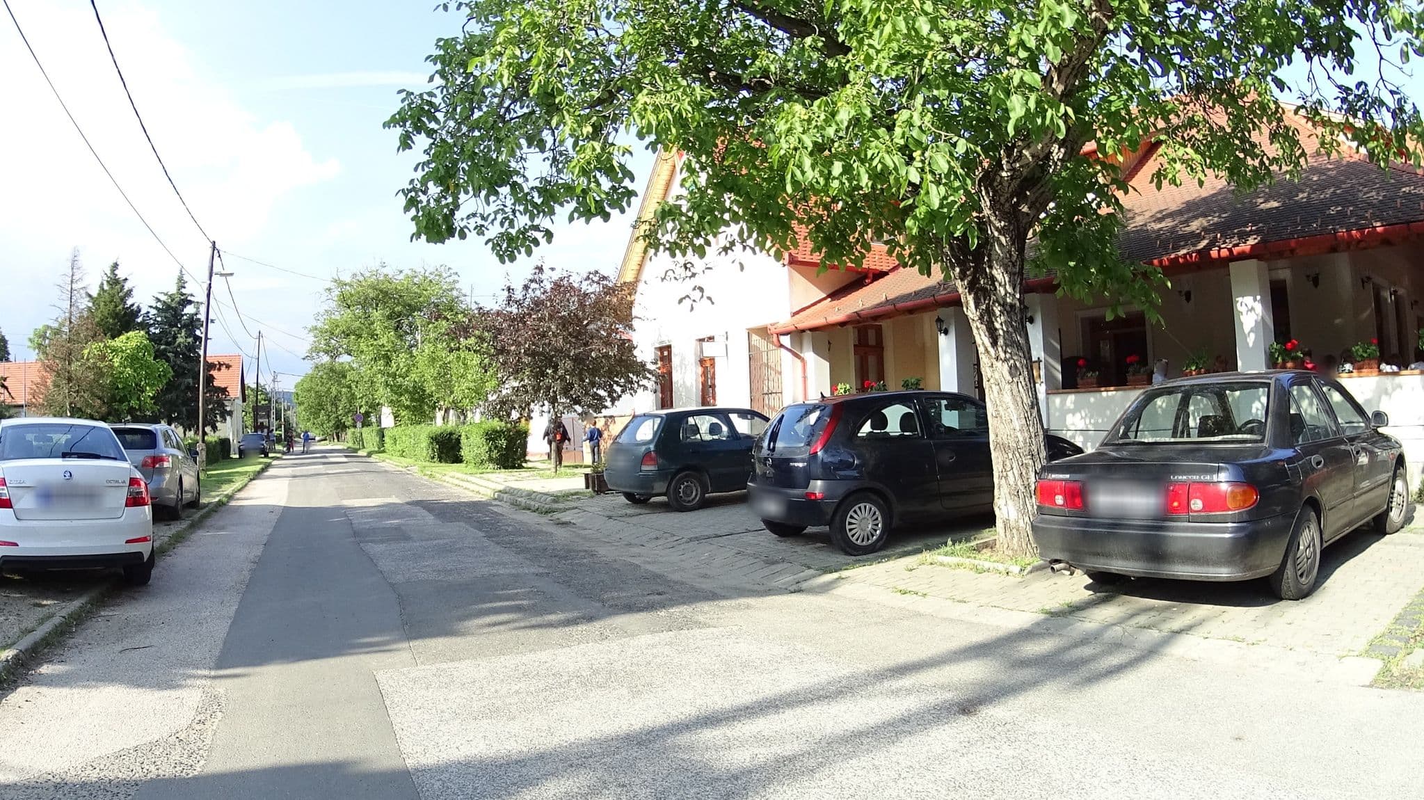 Street view near Rácz fogadó, Verőce — © tamas (CC BY-SA · Mapillary)