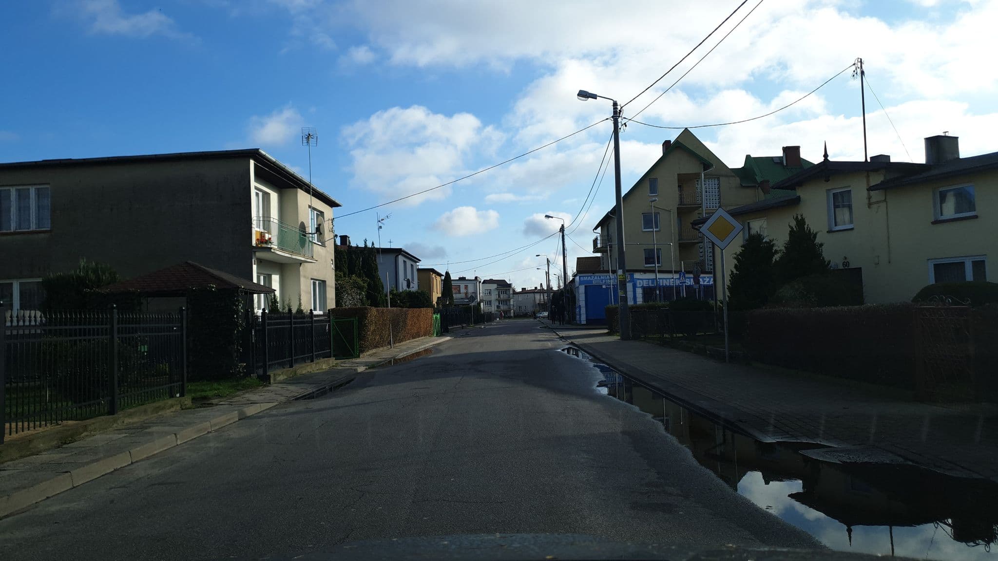 Street view near Kwatera Prywatna Elżbieta Felkner, Jastrzębia Góra — © krz (CC BY-SA · Mapillary)