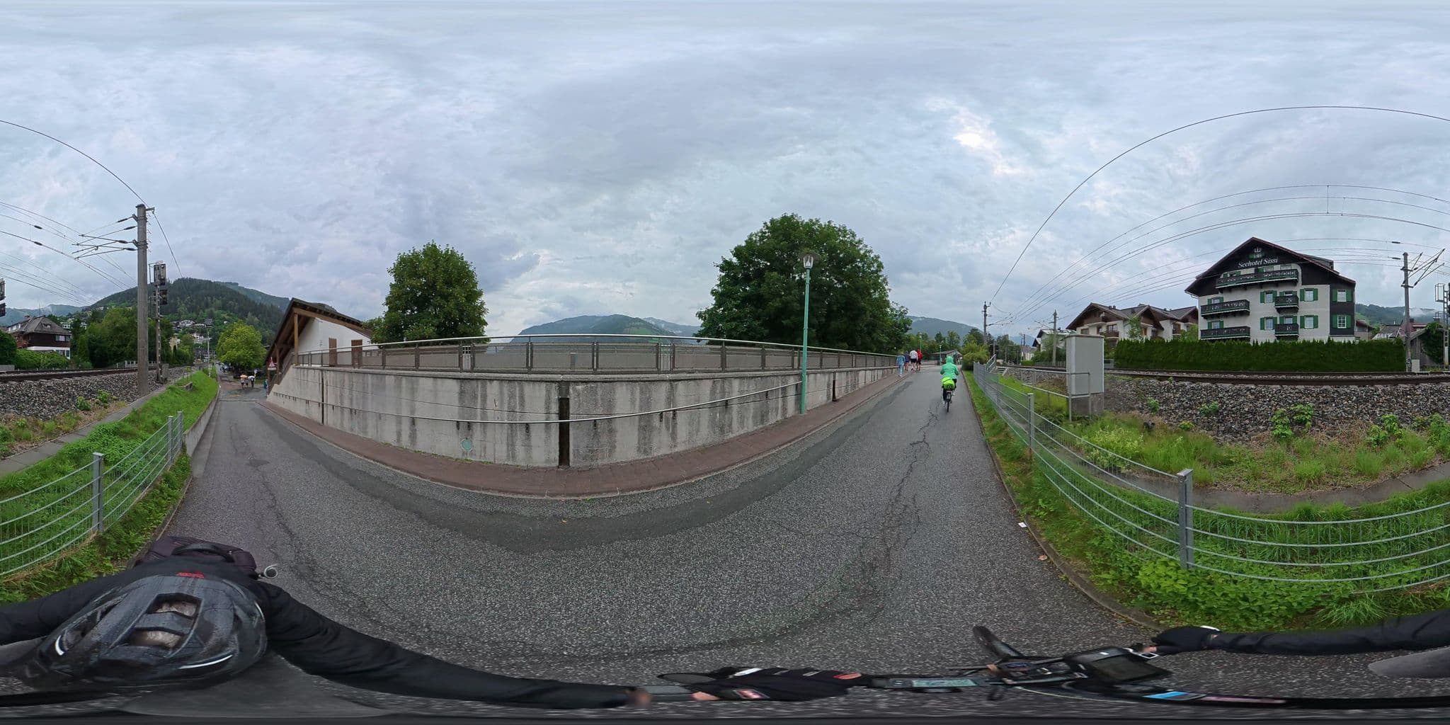 Street view near Seehotel Sissi, Zell am See — © osmplus_org (CC BY-SA · Mapillary)